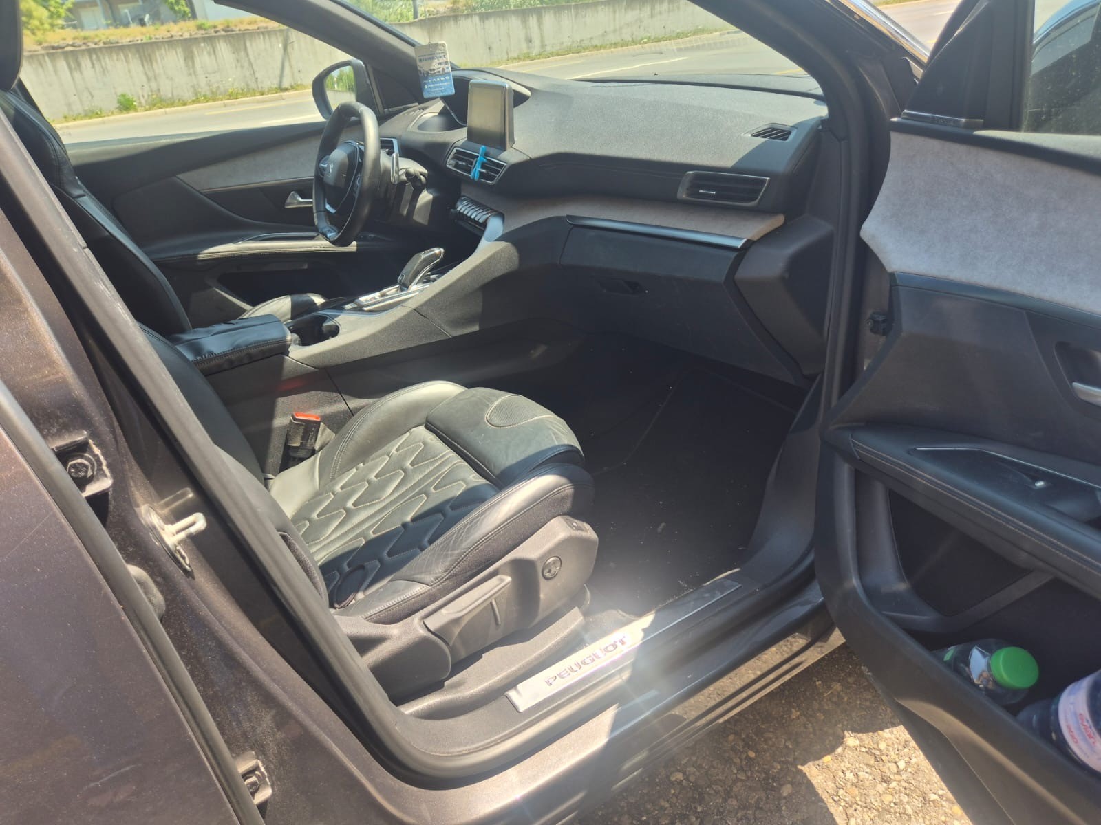 PEUGEOT 3008 2.0 BlueHDi GT EAT-image-10