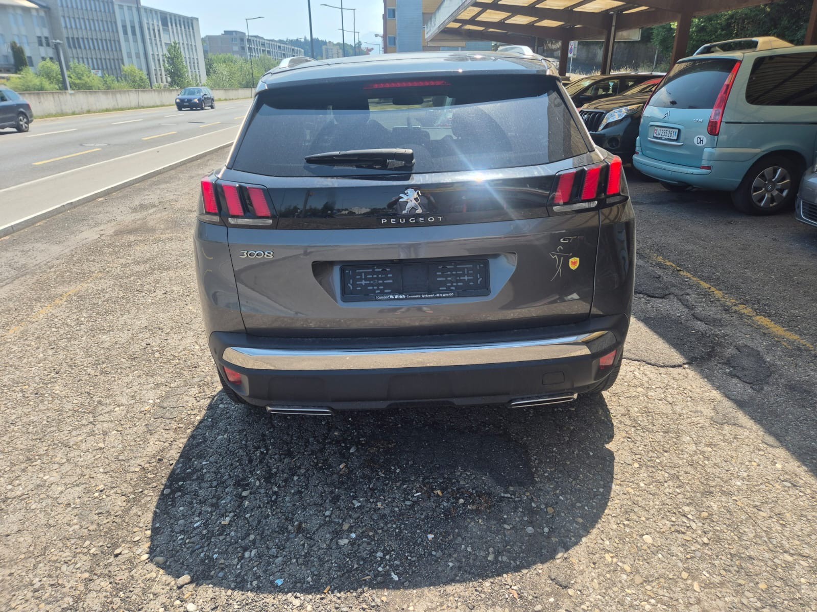 PEUGEOT 3008 2.0 BlueHDi GT EAT-image-2