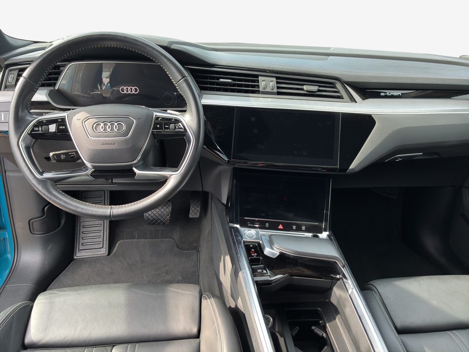 AUDI e-tron 55 Advanced quattro-image-9