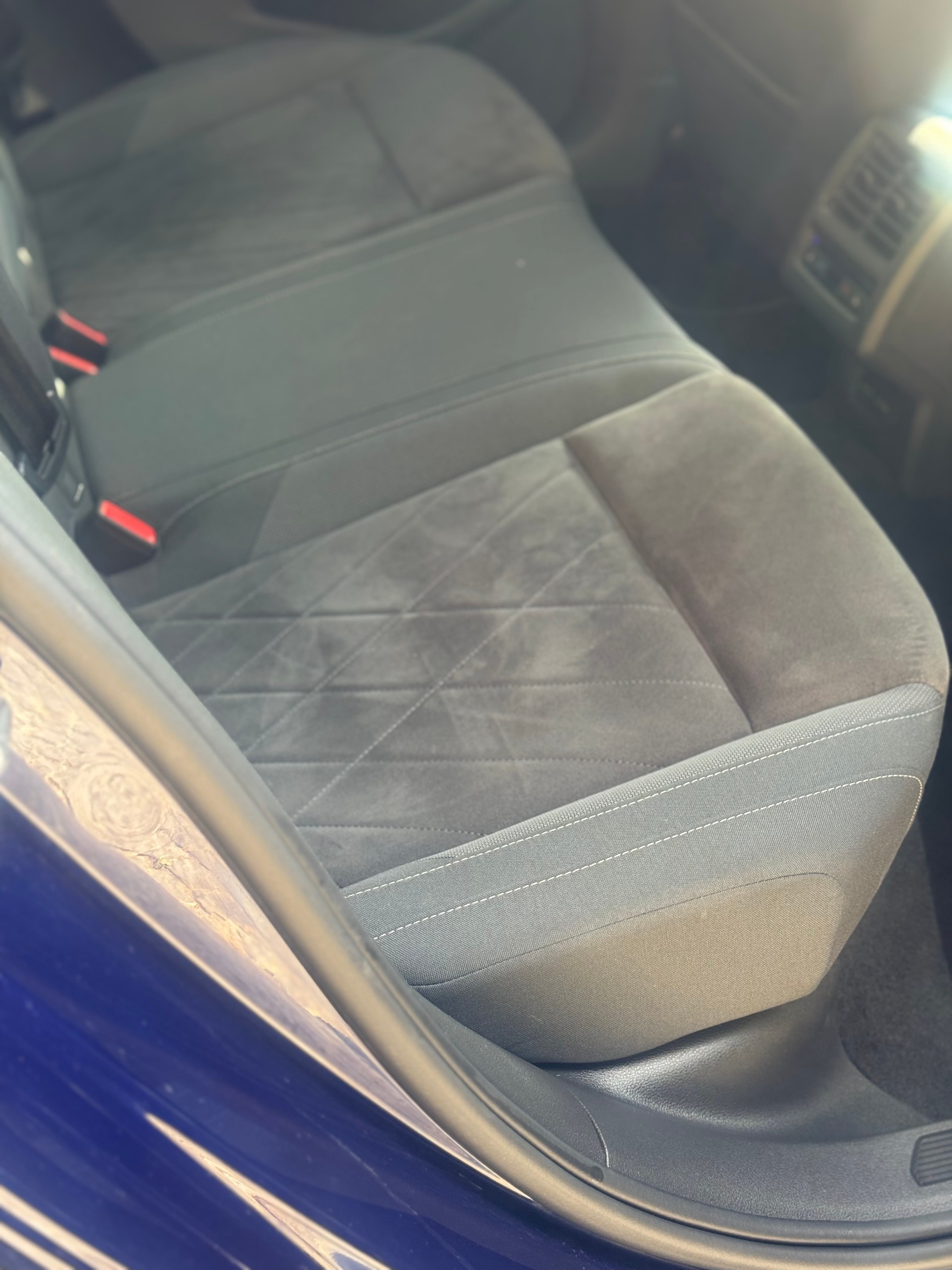 VW Golf 1.5 eTSI mHEV ACT Style DSG-image-9