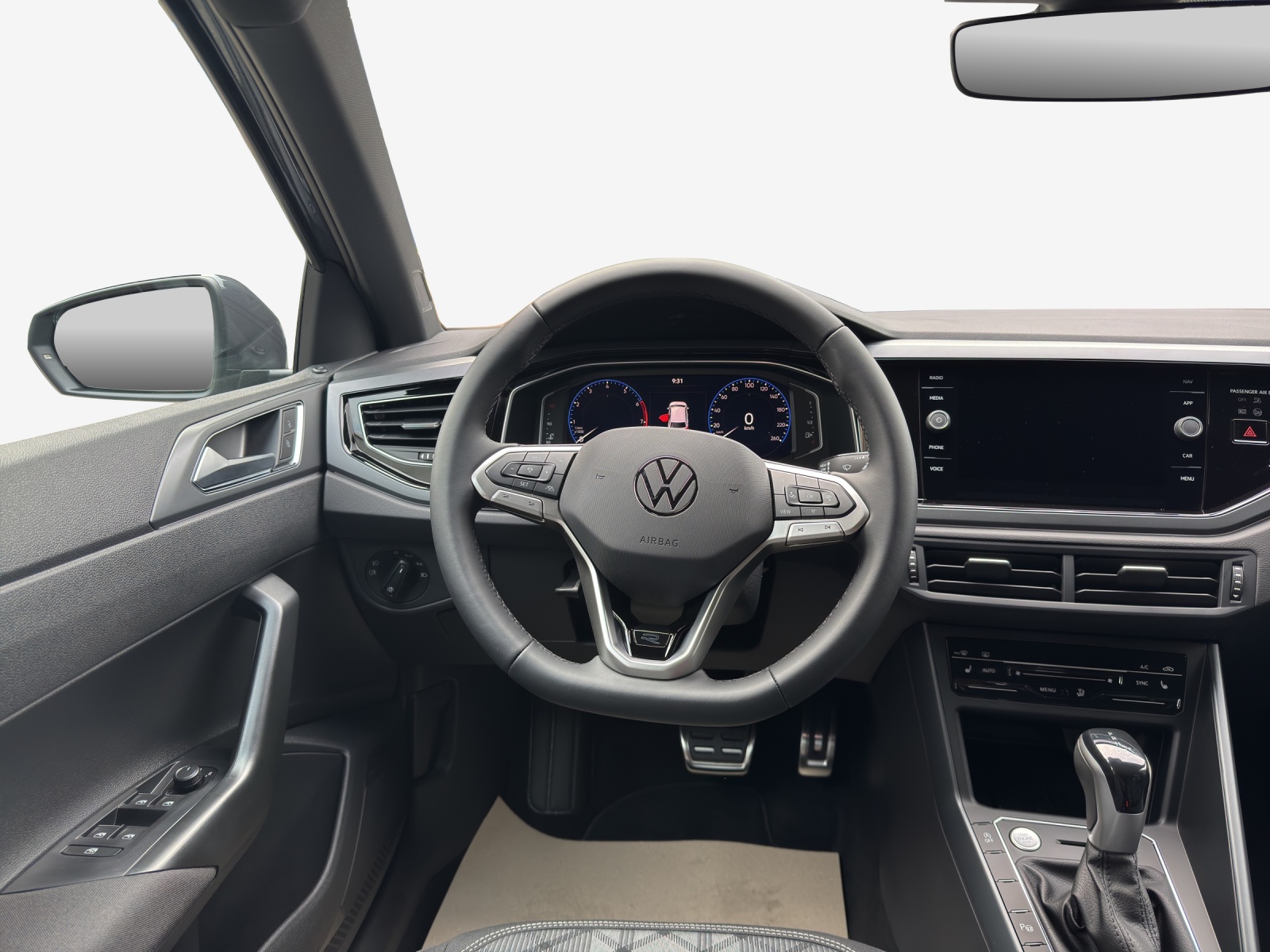 VW Polo 1.0 TSI R-Line DSG-image-9