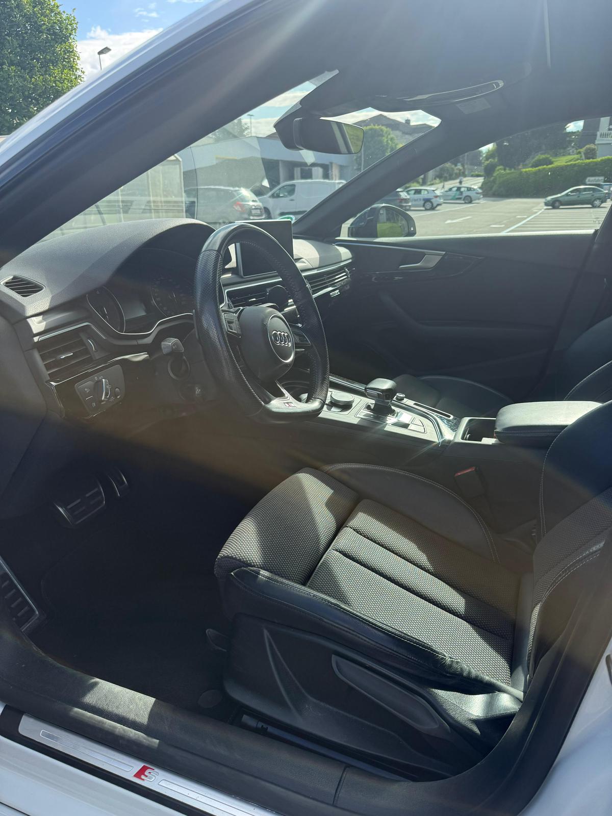 AUDI A5 Sportback 40 TDI Sport quattro S-tronic-image-5