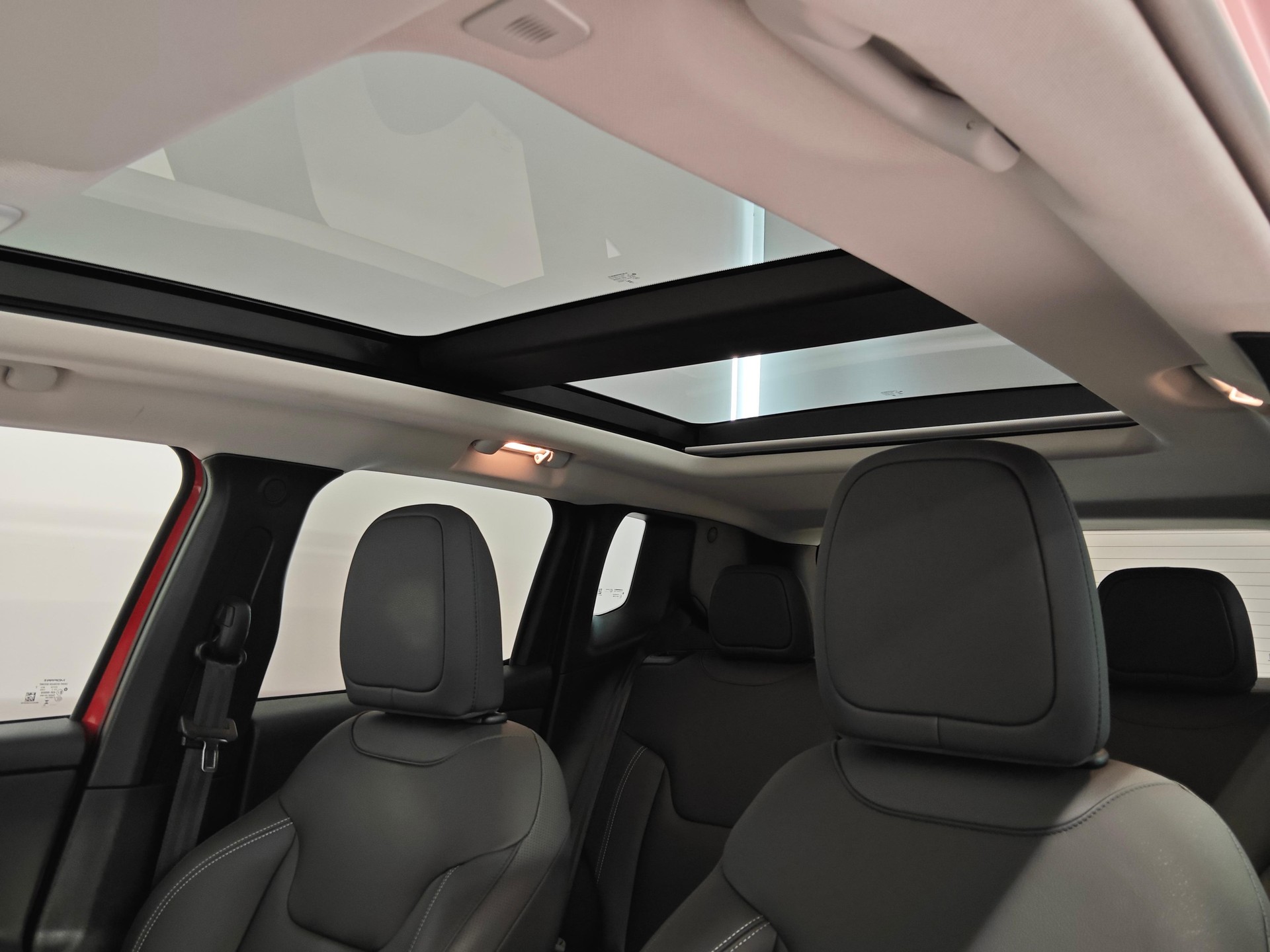JEEP Renegade 1.3 Swiss Limited 4xe - Pneumatici invernali inclusi-image-7