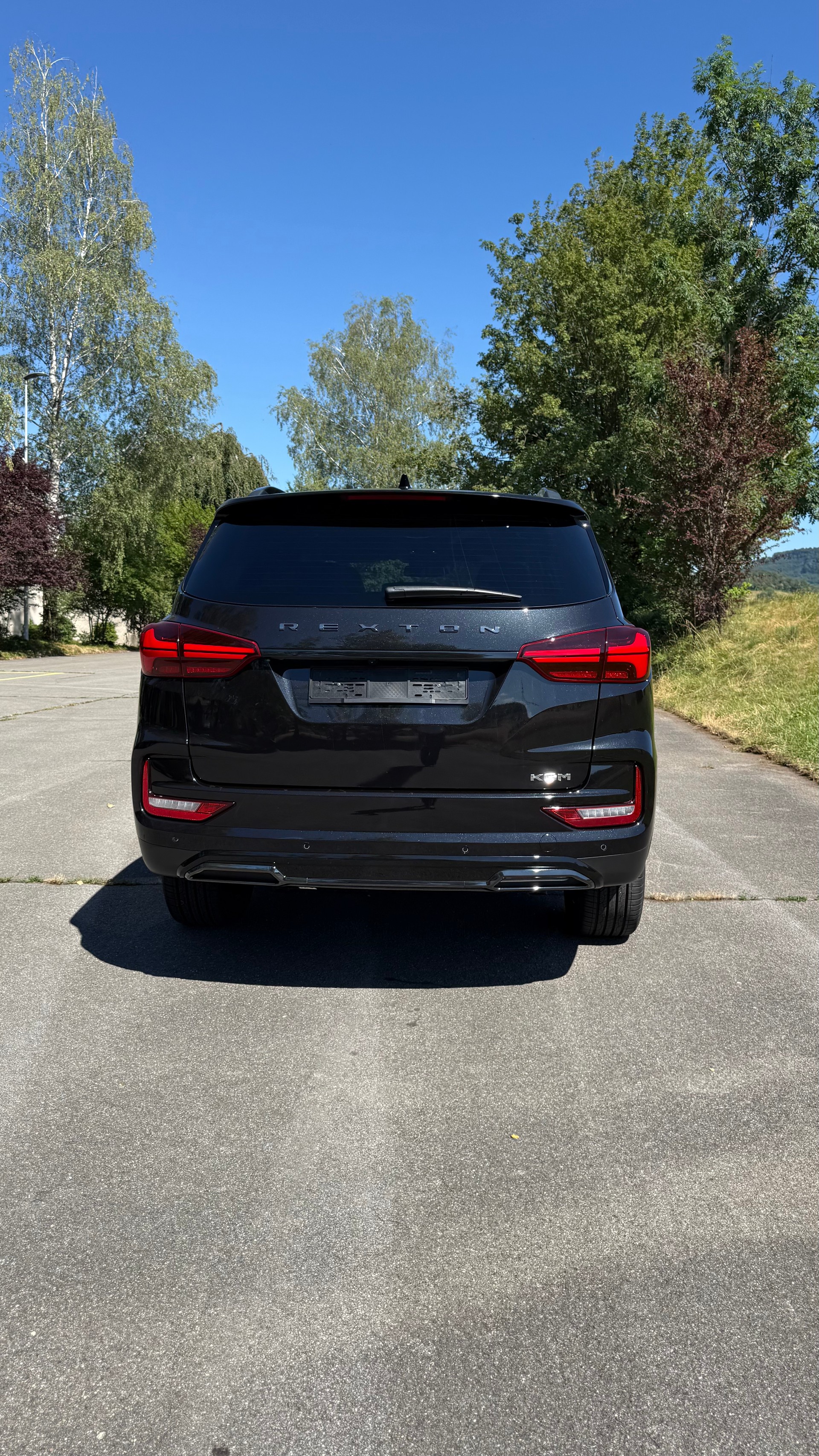 KGM-SsangYong Rexton 2.2 CRDi Blackline 4WD AT-image-4
