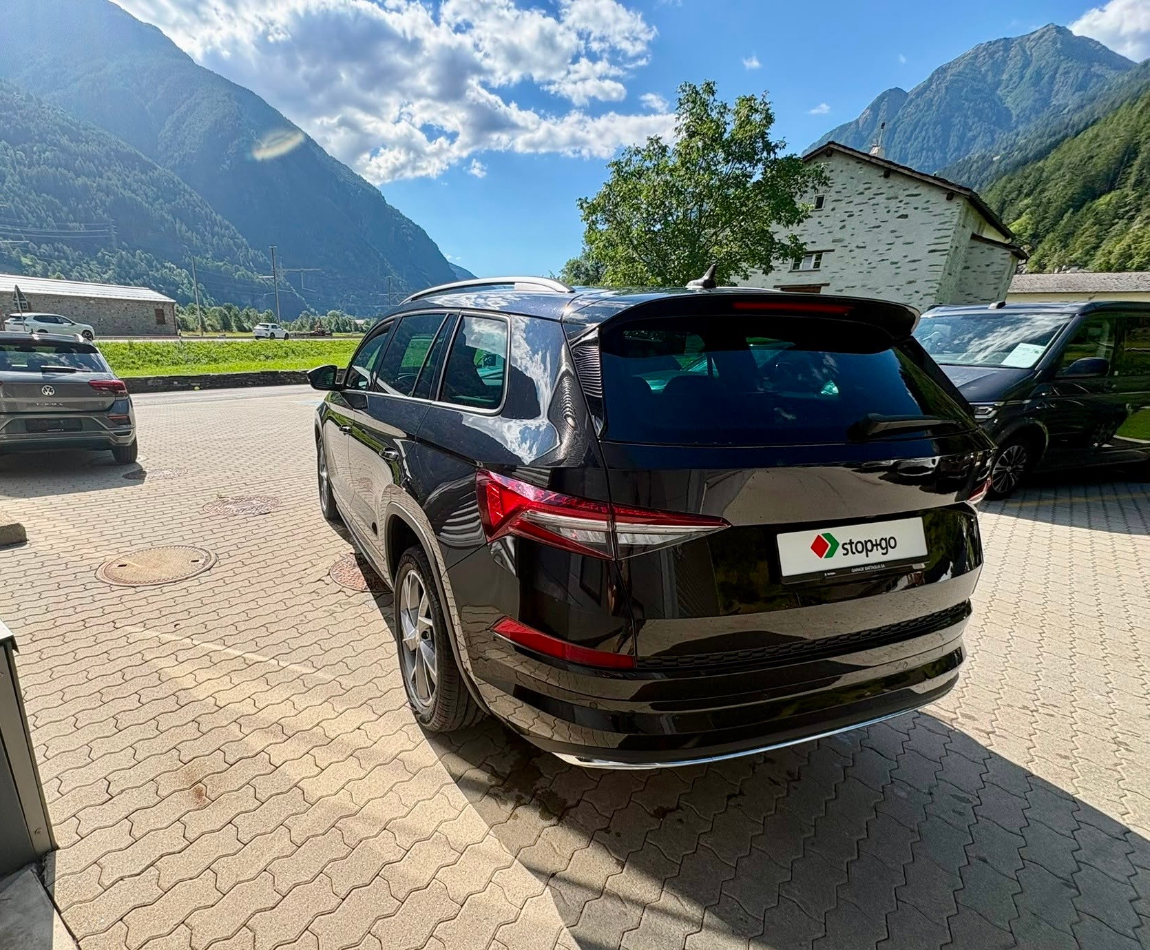 SKODA Kodiaq 2.0 TSI 4x4 SportLine-image-3