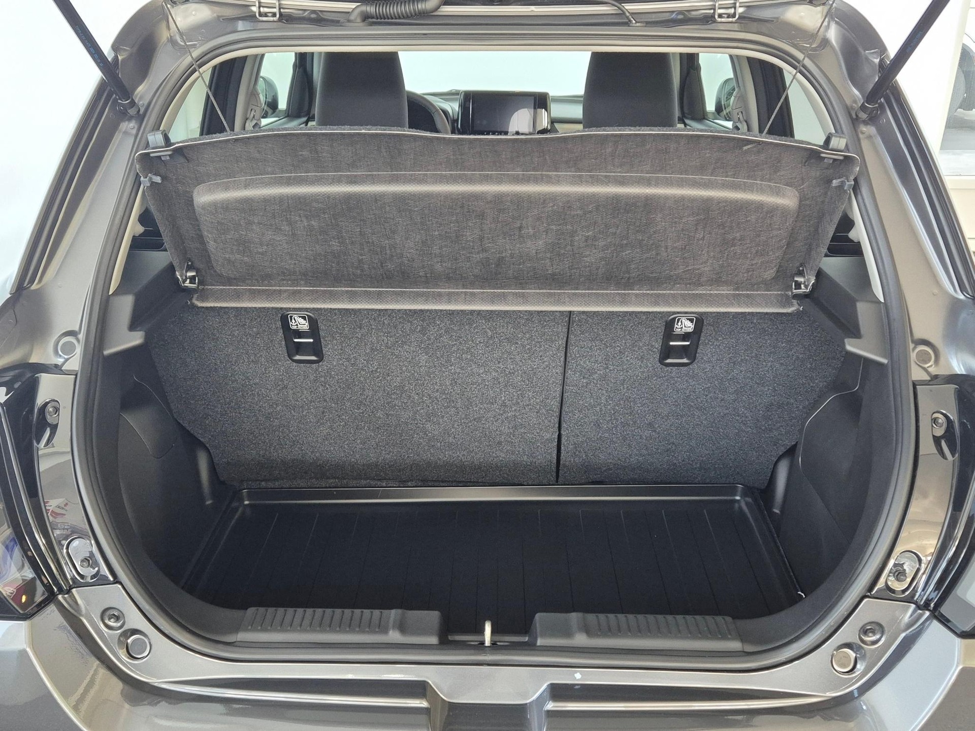 SUZUKI Swift 1.2 Tradizio Top Hybrid 4x4-image-12