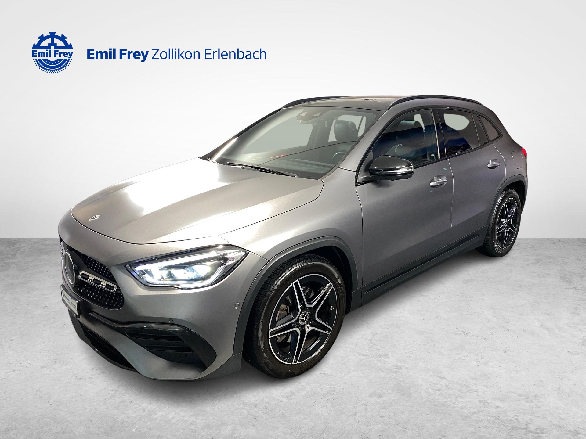 MERCEDES-BENZ GLA 200 AMG Line 4matic
