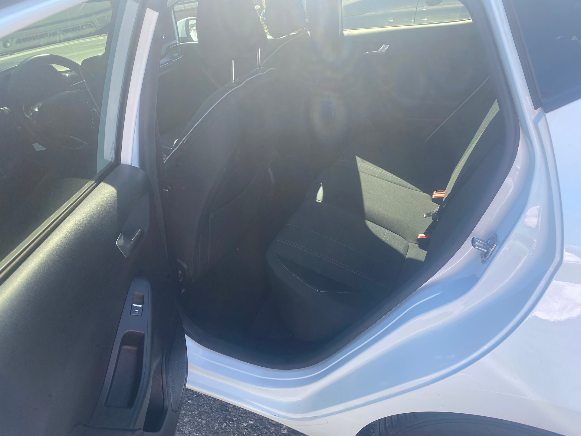 FORD Fiesta 1.0 SCTi Business Automat-image-8