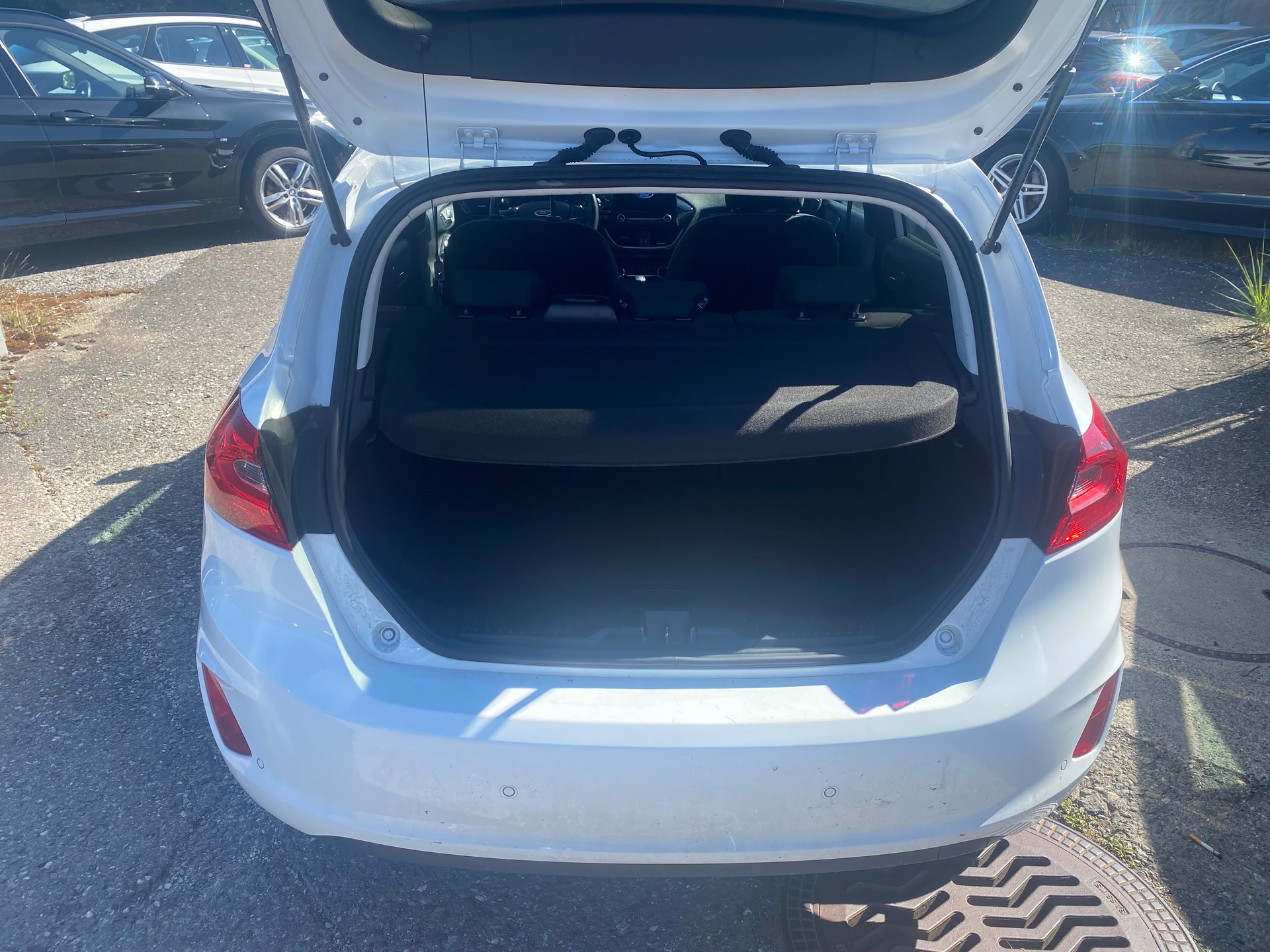 FORD Fiesta 1.0 SCTi Business Automat-image-9
