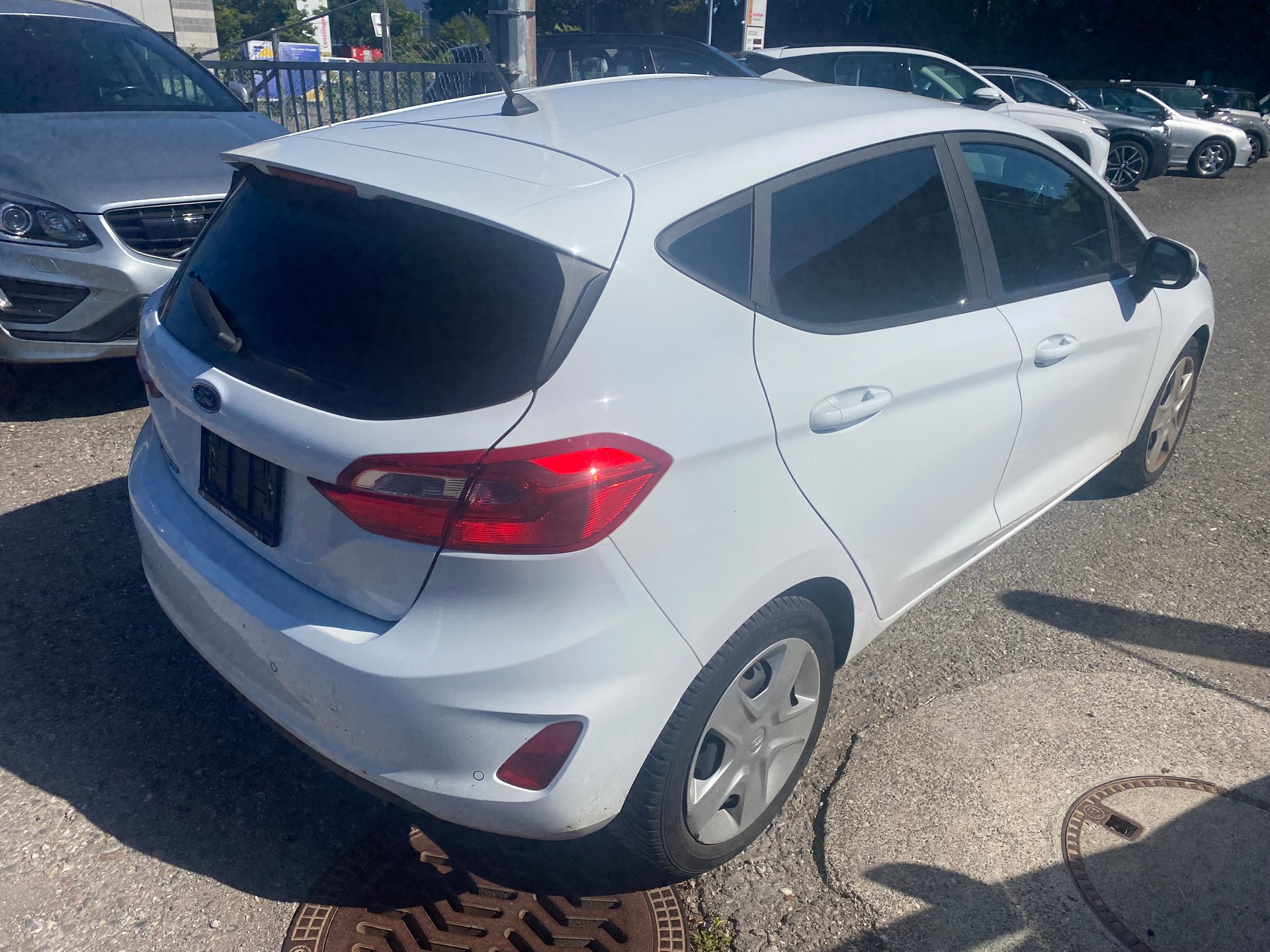 FORD Fiesta 1.0 SCTi Business Automat-image-4