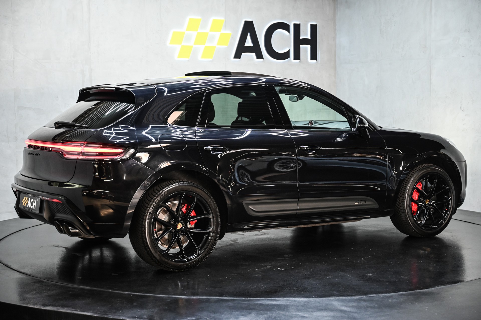 PORSCHE Macan 2.9 V6 GTS-image-8