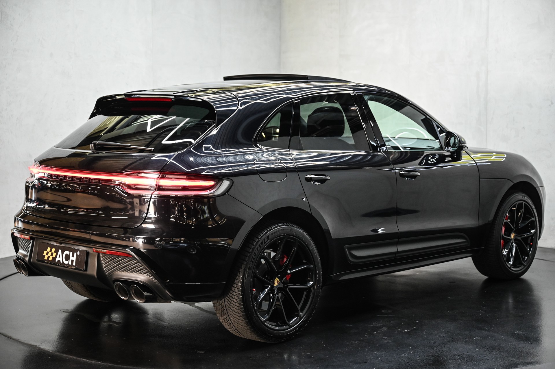 PORSCHE Macan 2.9 V6 GTS-image-5