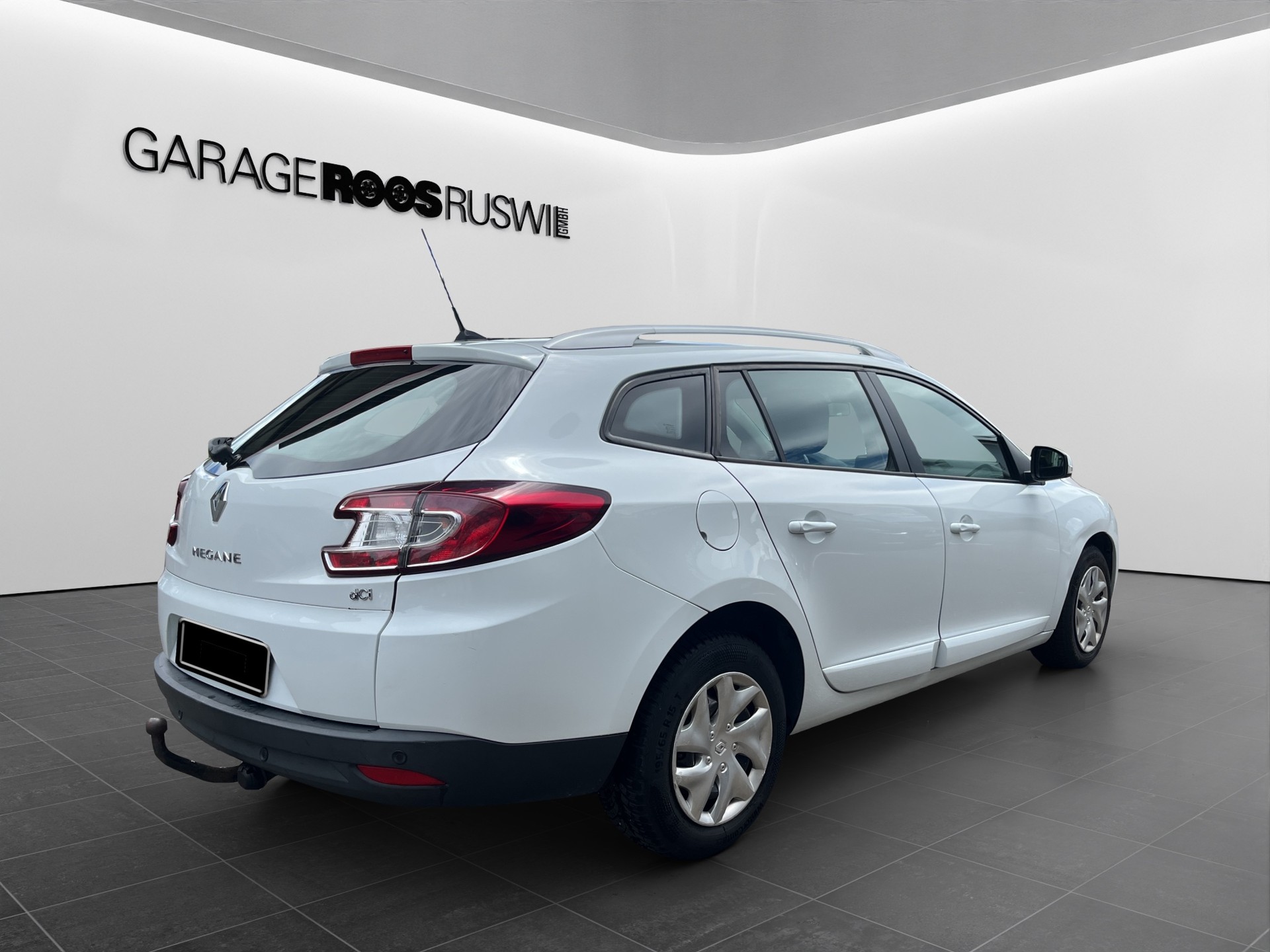 RENAULT Mégane Grandtour 1.5 dCi Expression S/S-image-6
