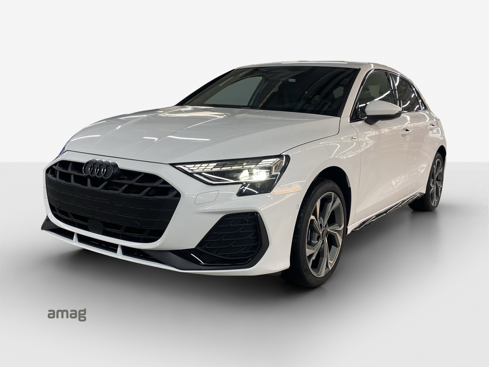 AUDI A3 Sportback TFSI 110 kW S line S tronic