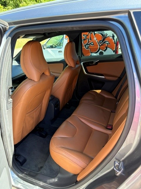 VOLVO 2.4 D4 Summum AWD S/S-image-4