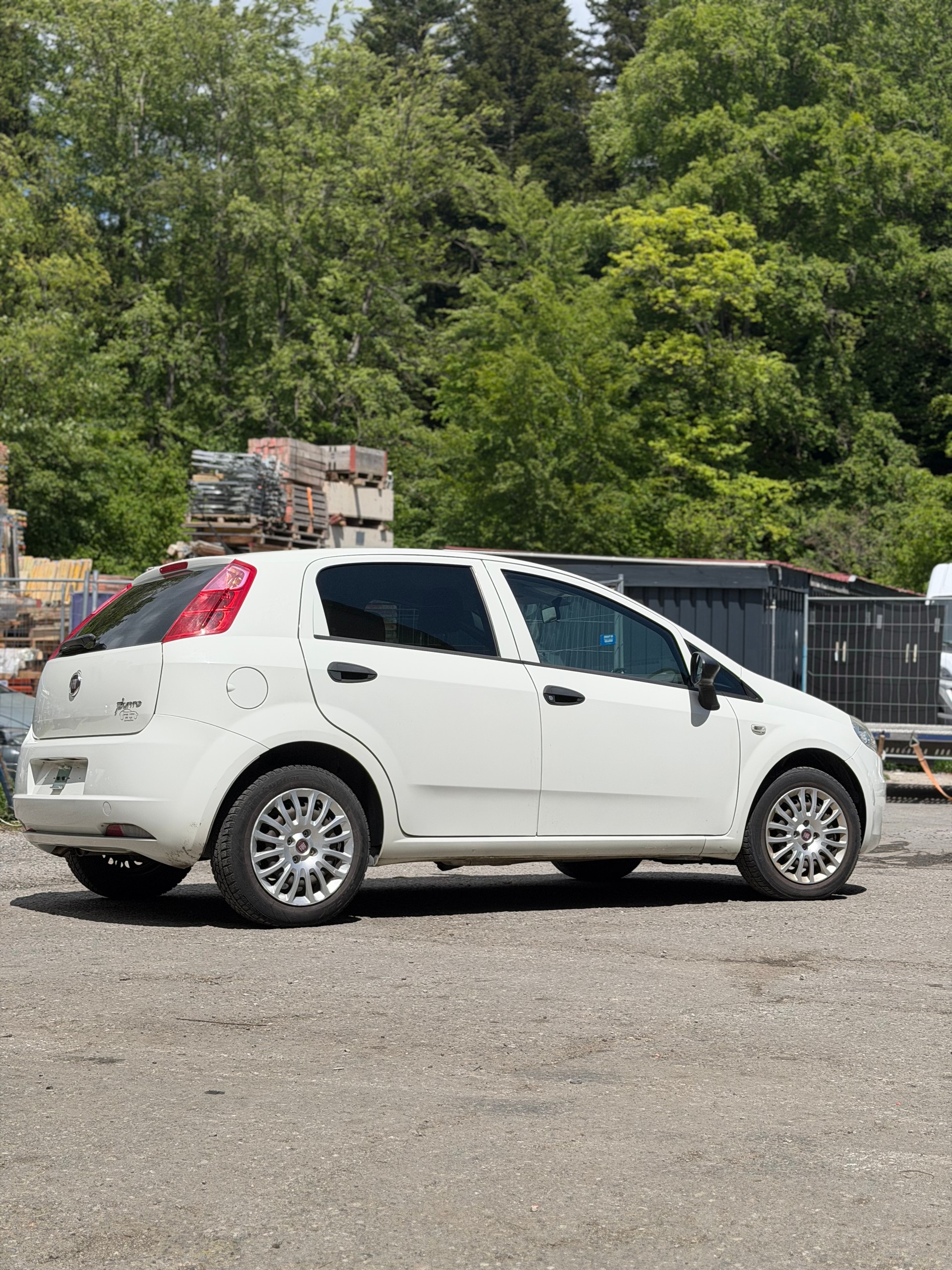FIAT Punto 1.2 Pop Star-image-4