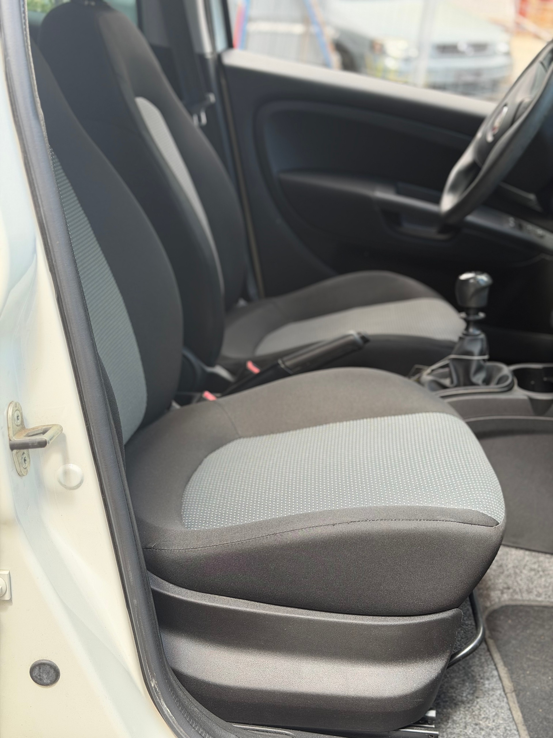 FIAT Punto 1.2 Pop Star-image-10
