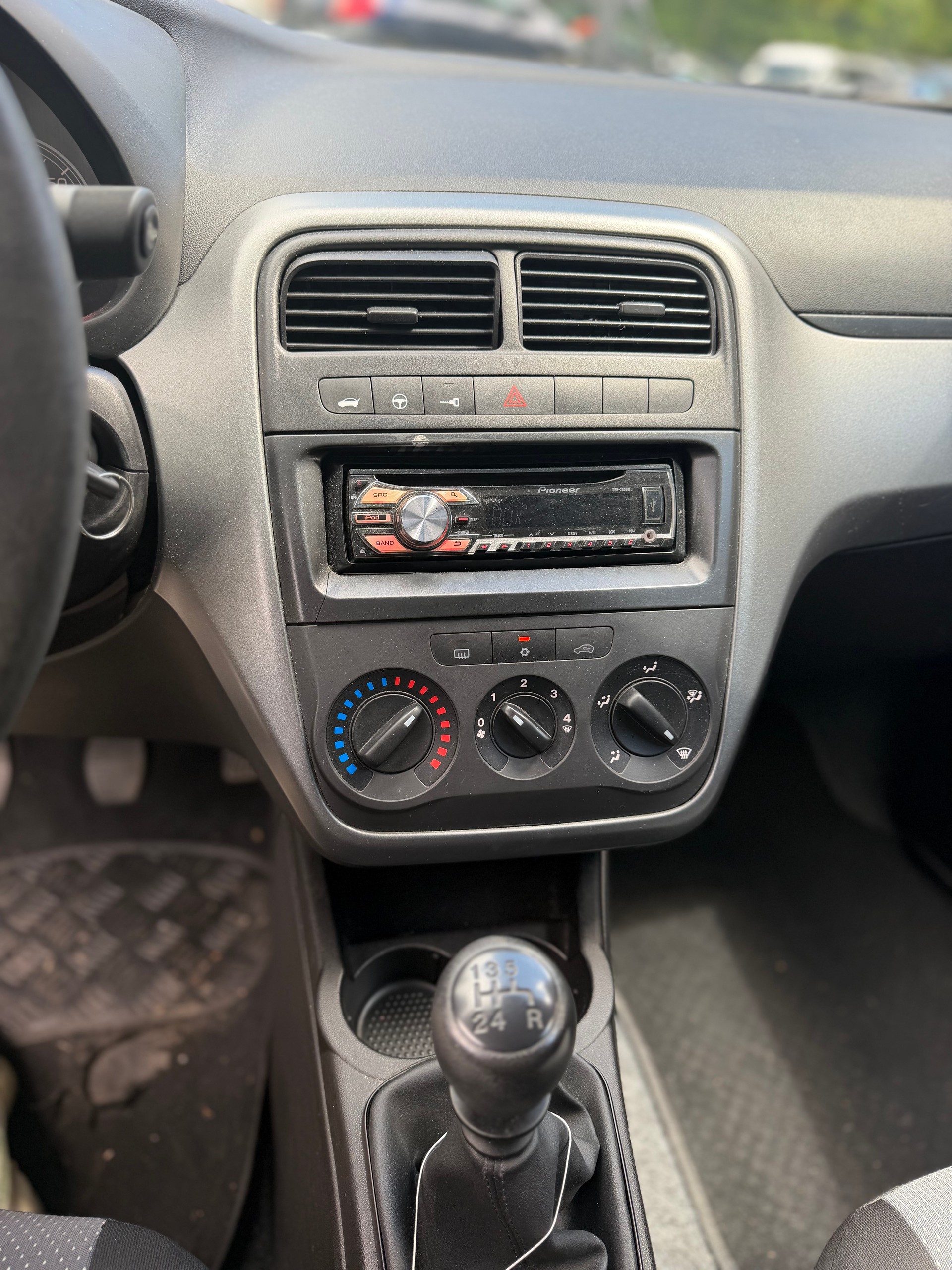 FIAT Punto 1.2 Pop Star-image-8