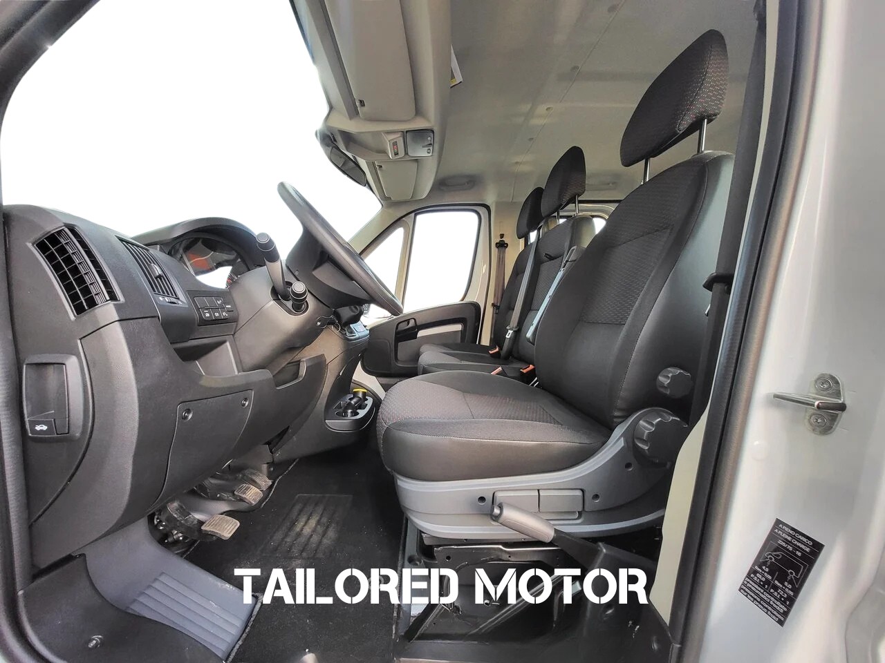 OPEL Movano 2.2 d 3,5t - Plateau - 7 places - Benne Basculante 3 cotés-image-7