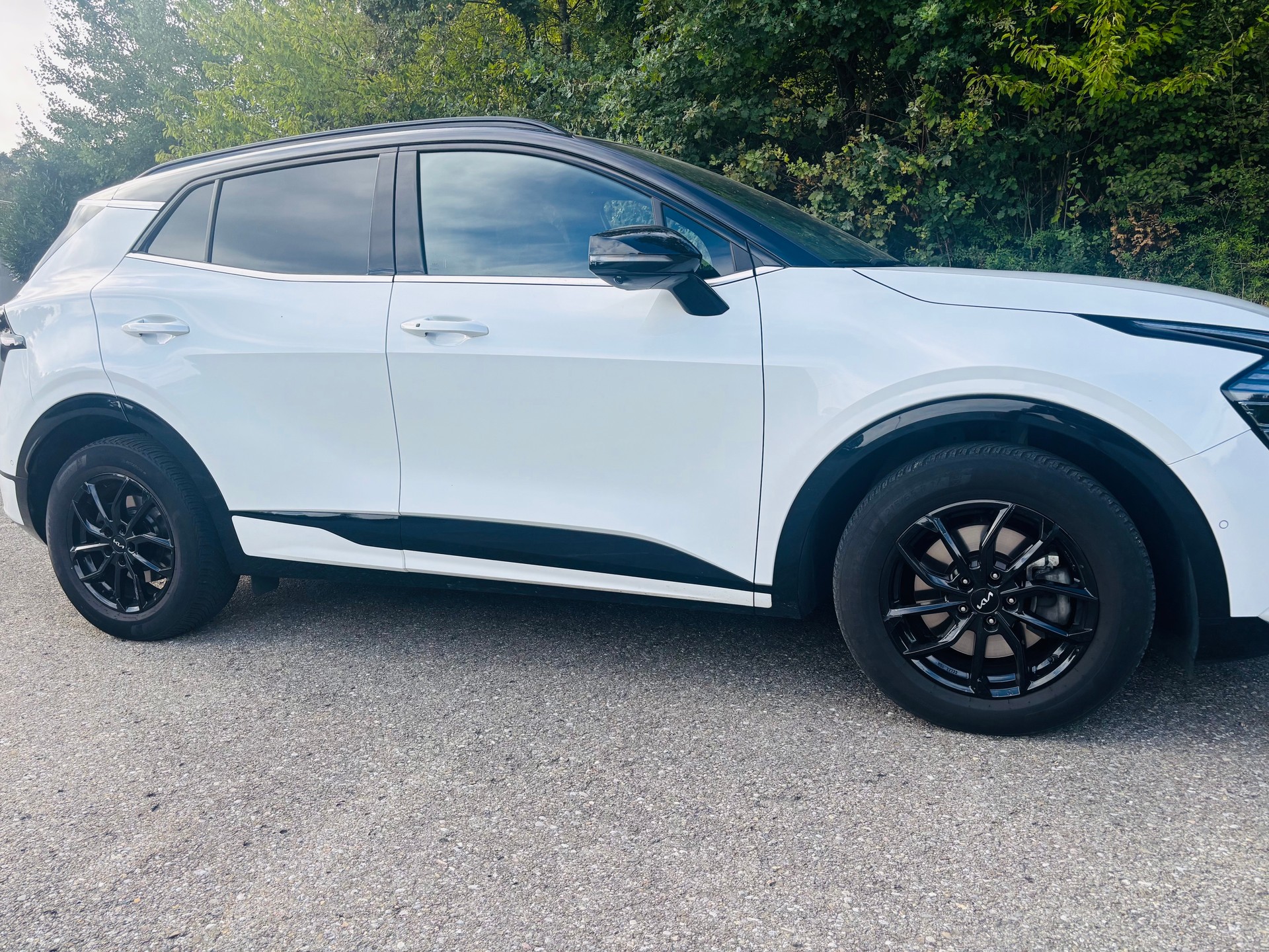 KIA 1.6 T-GDi Hybrid GT-Line-image-1