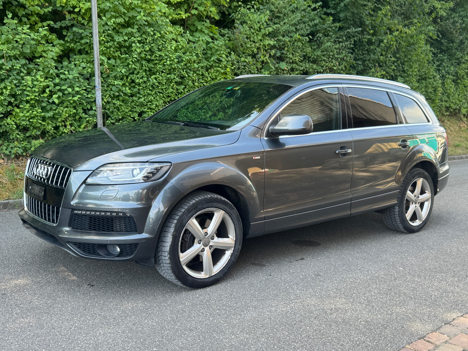 AUDI Q7 3.0 TDI quattro tiptronic-image-0