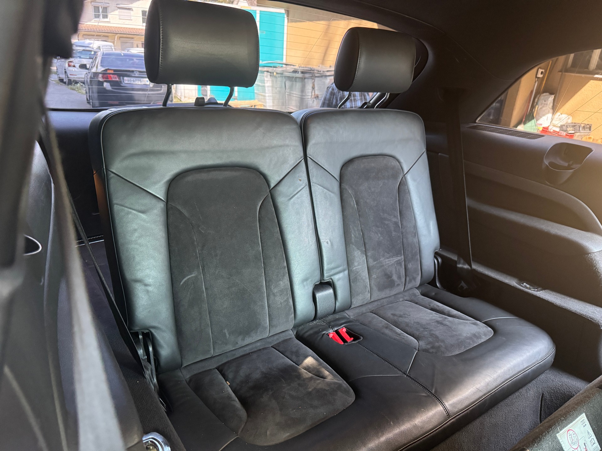AUDI Q7 3.0 TDI quattro tiptronic-image-12