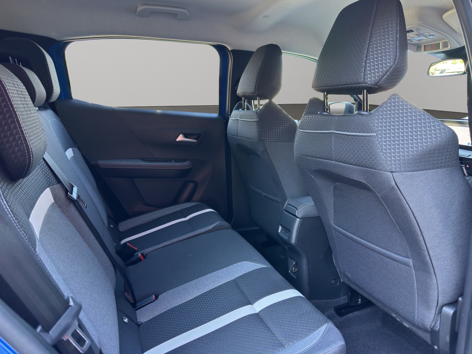 OPEL Frontera 1.2i MHEV GS *7-Plätzer*-image-13