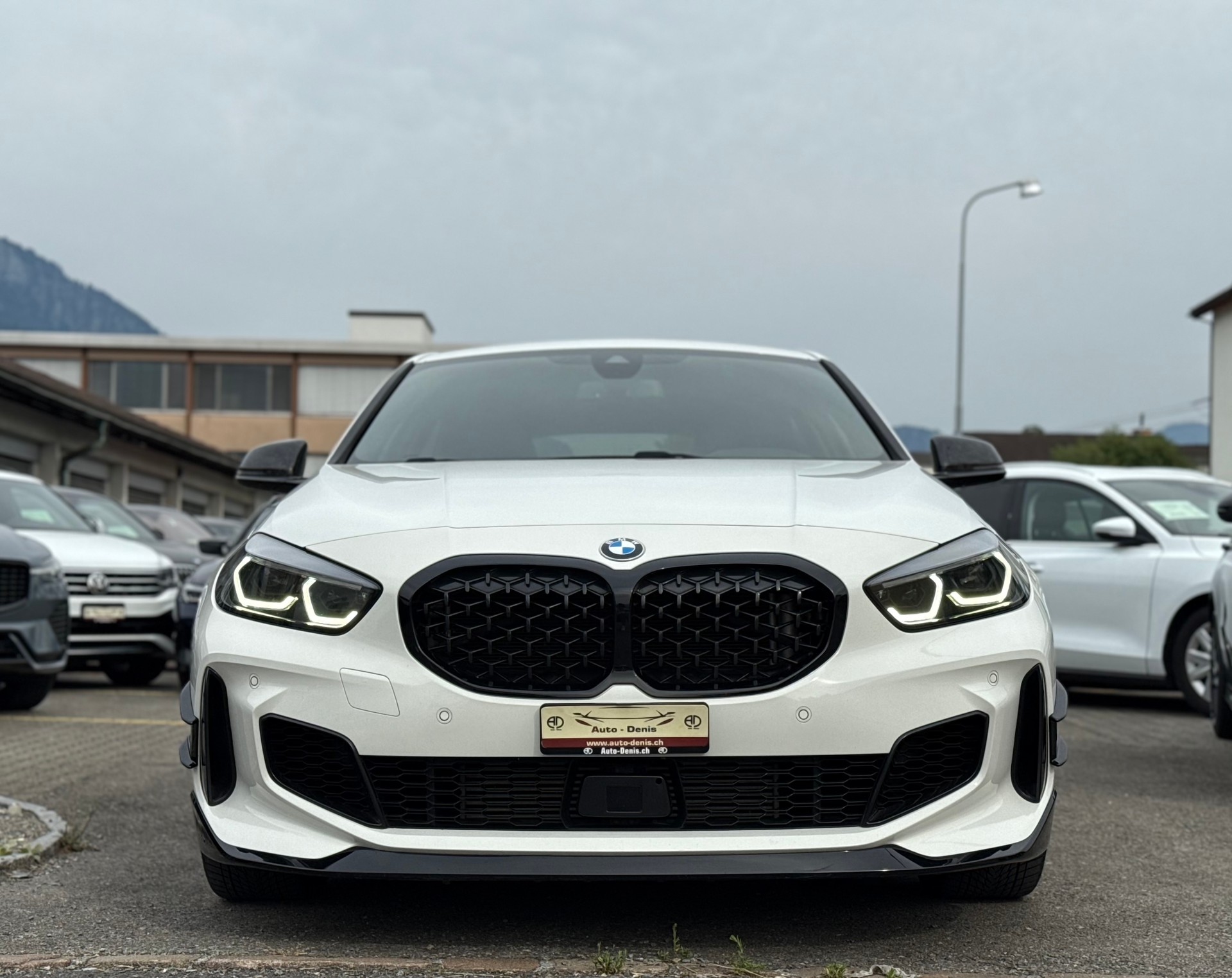 BMW M135i xDrive-image-2