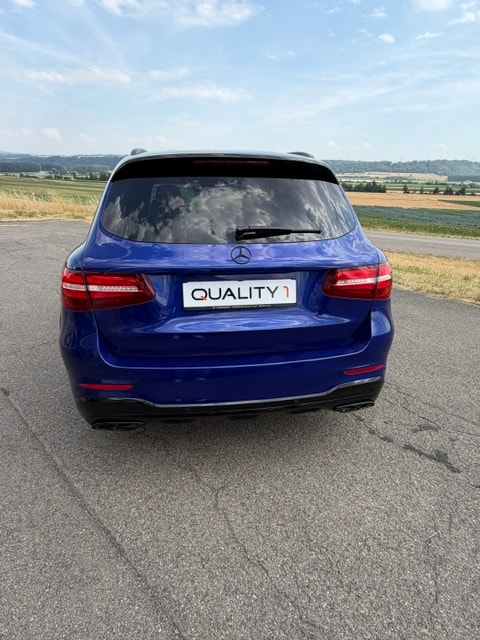 MERCEDES-BENZ GLC 250 d AMG Line 4Matic 9G-Tronic-image-5
