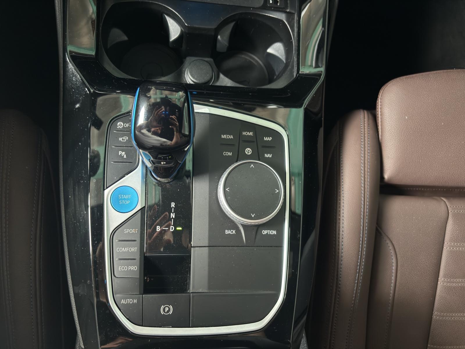 BMW iX3 E-Motor-image-7
