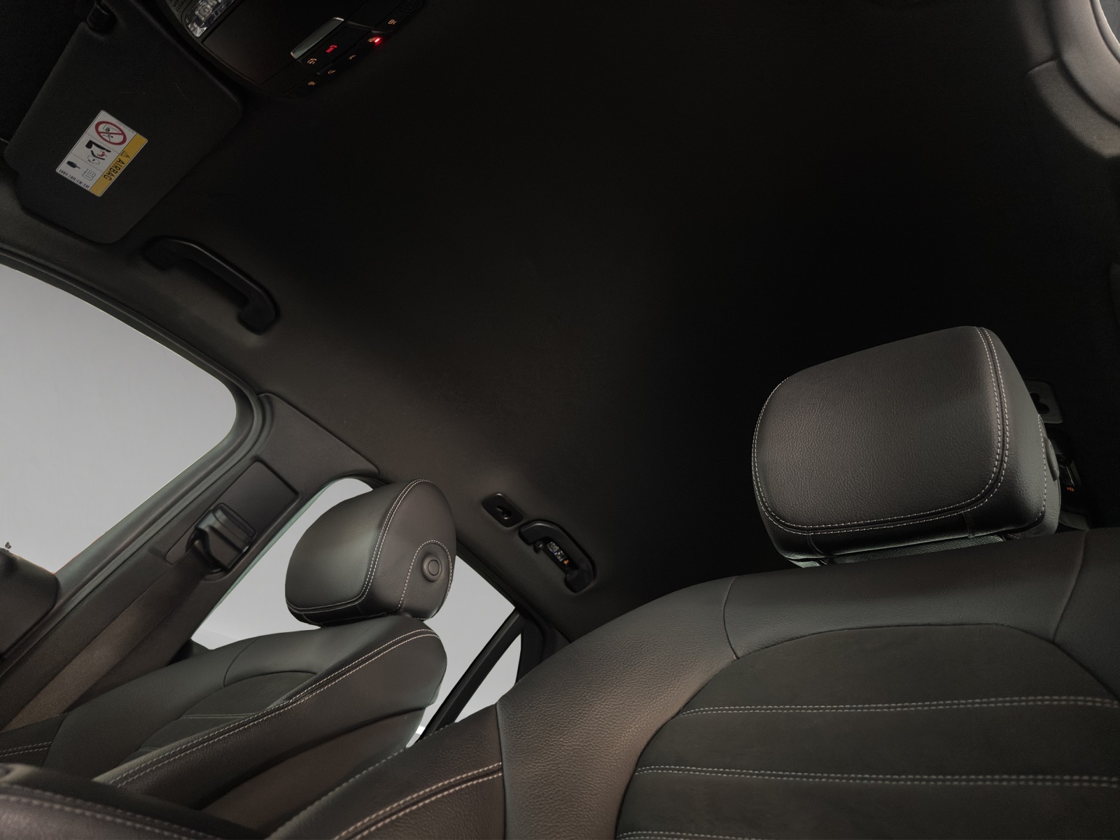 MERCEDES-BENZ GLC 220 d AMG Line 4Matic-image-13
