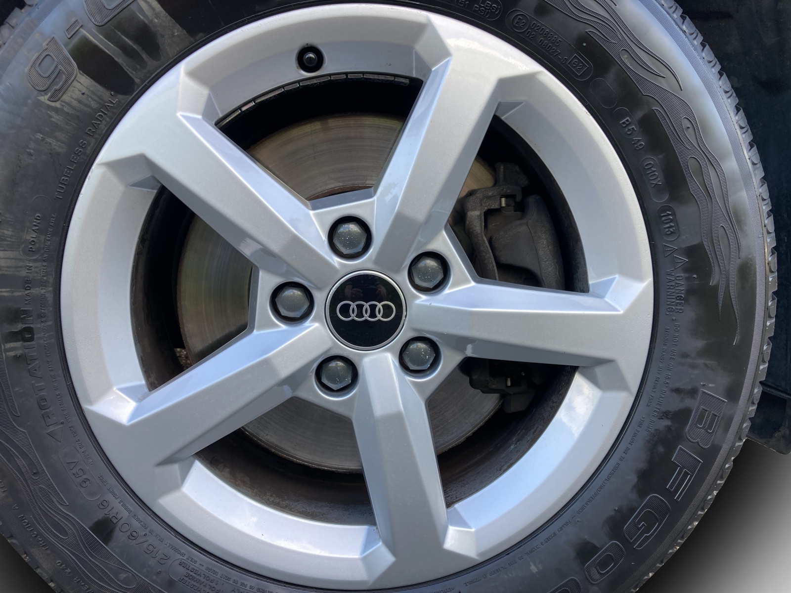 AUDI Q2 40 TFSI Attraction quattro S-tronic-image-15