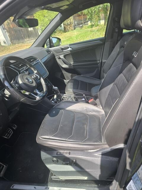 VW Tiguan 2.0 TDI SCR Highline 4Motion DSG-image-7