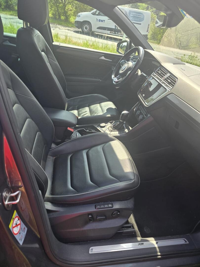 VW Tiguan 2.0 TDI SCR Highline 4Motion DSG-image-3