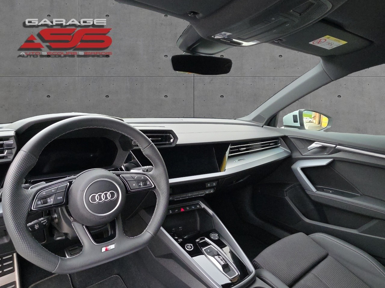 AUDI A3 Sportback 45 TFSI e S line Attraction S-tronic-image-17