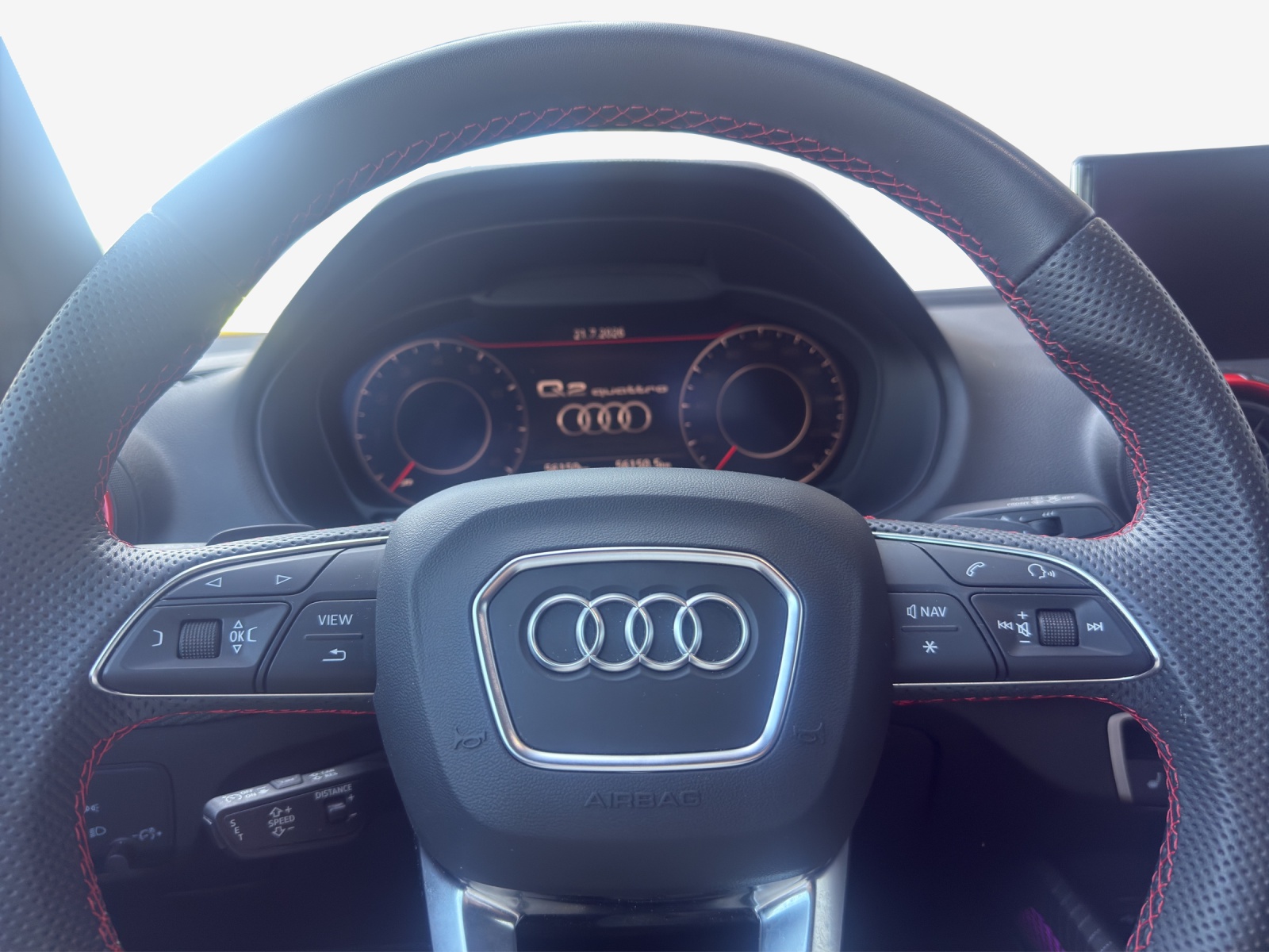 AUDI Q2 40 TFSI S line Attraction quattro S-tronic-image-13