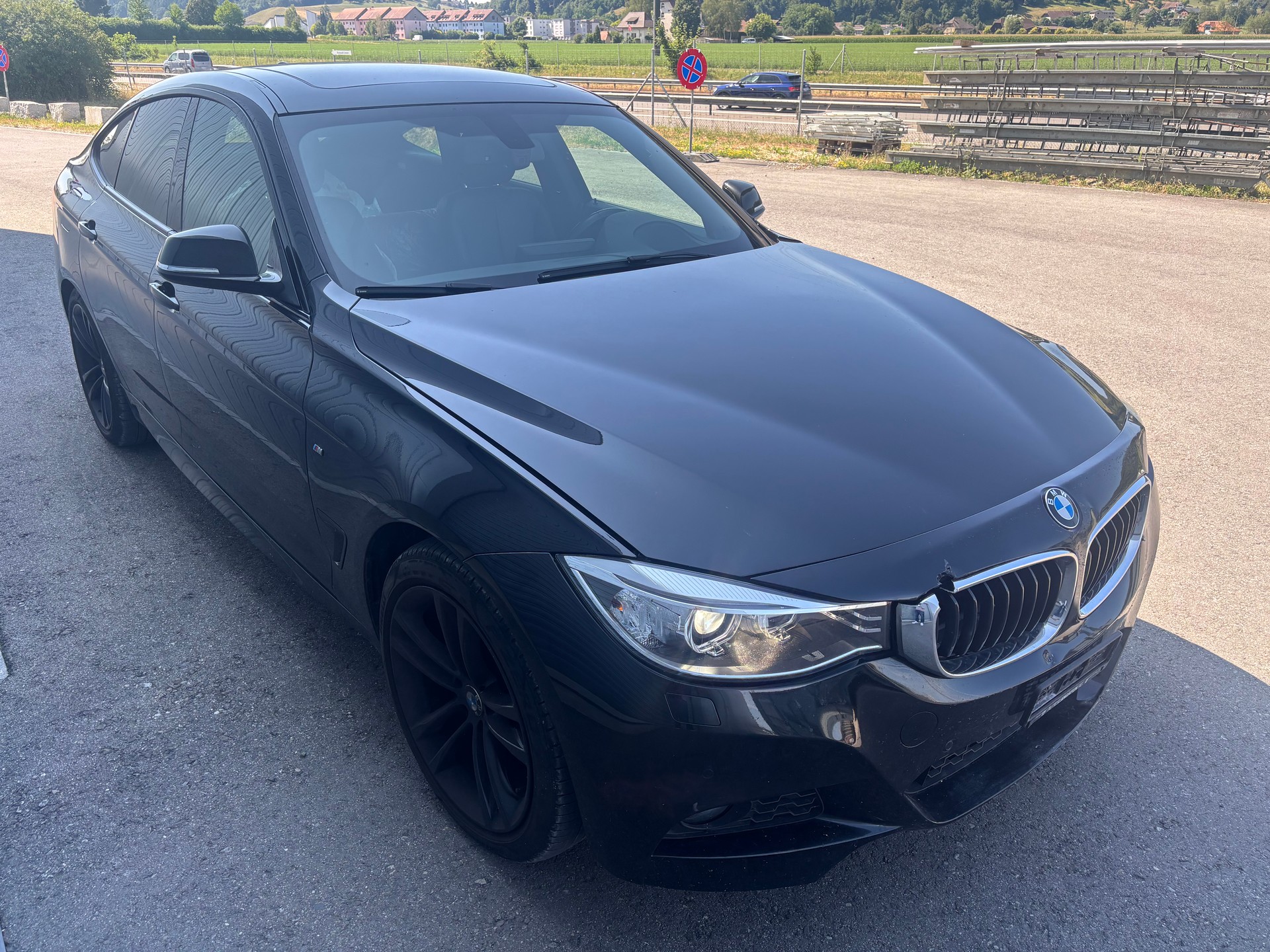 BMW 320d GT xDrive Luxury Line Steptronic-image-3