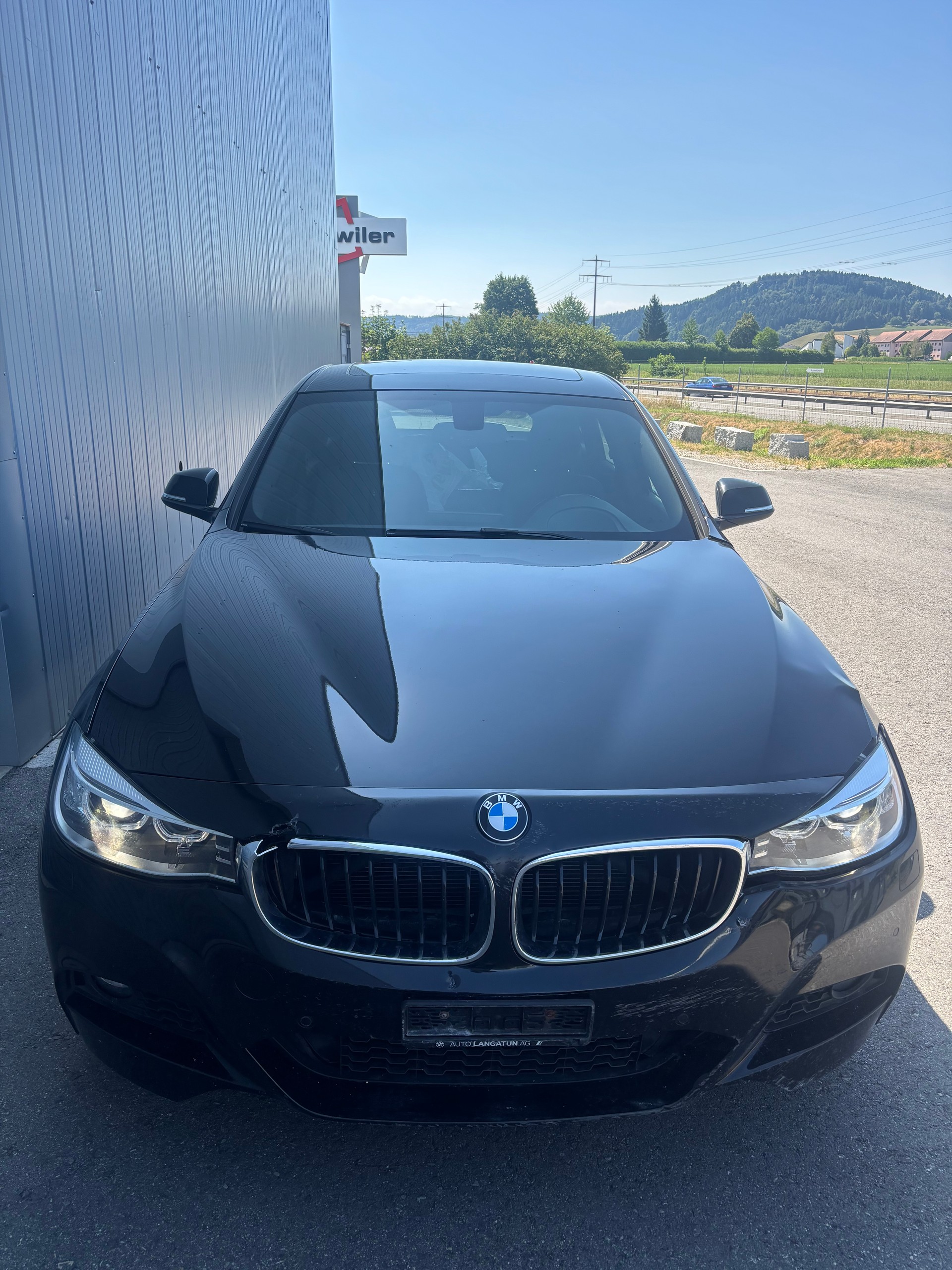 BMW 320d GT xDrive Luxury Line Steptronic-image-0