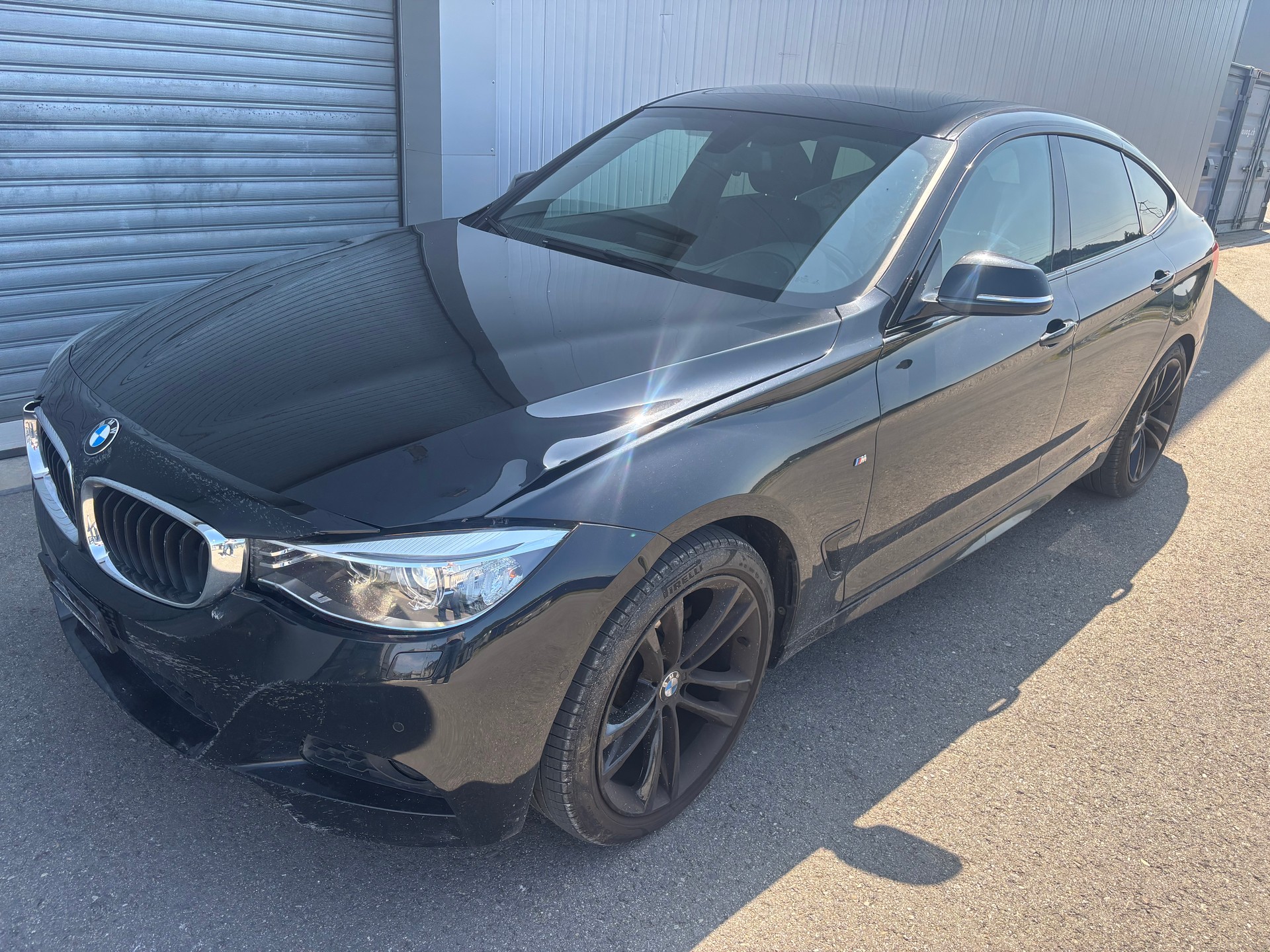 BMW 320d GT xDrive Luxury Line Steptronic-image-1