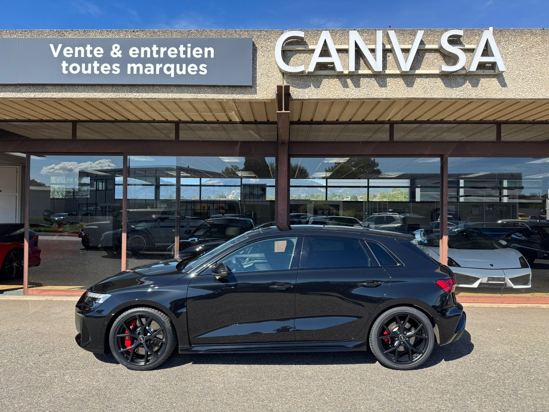 AUDI RS3 Sportback 2.5 TSI quattro S-tronic-image-0