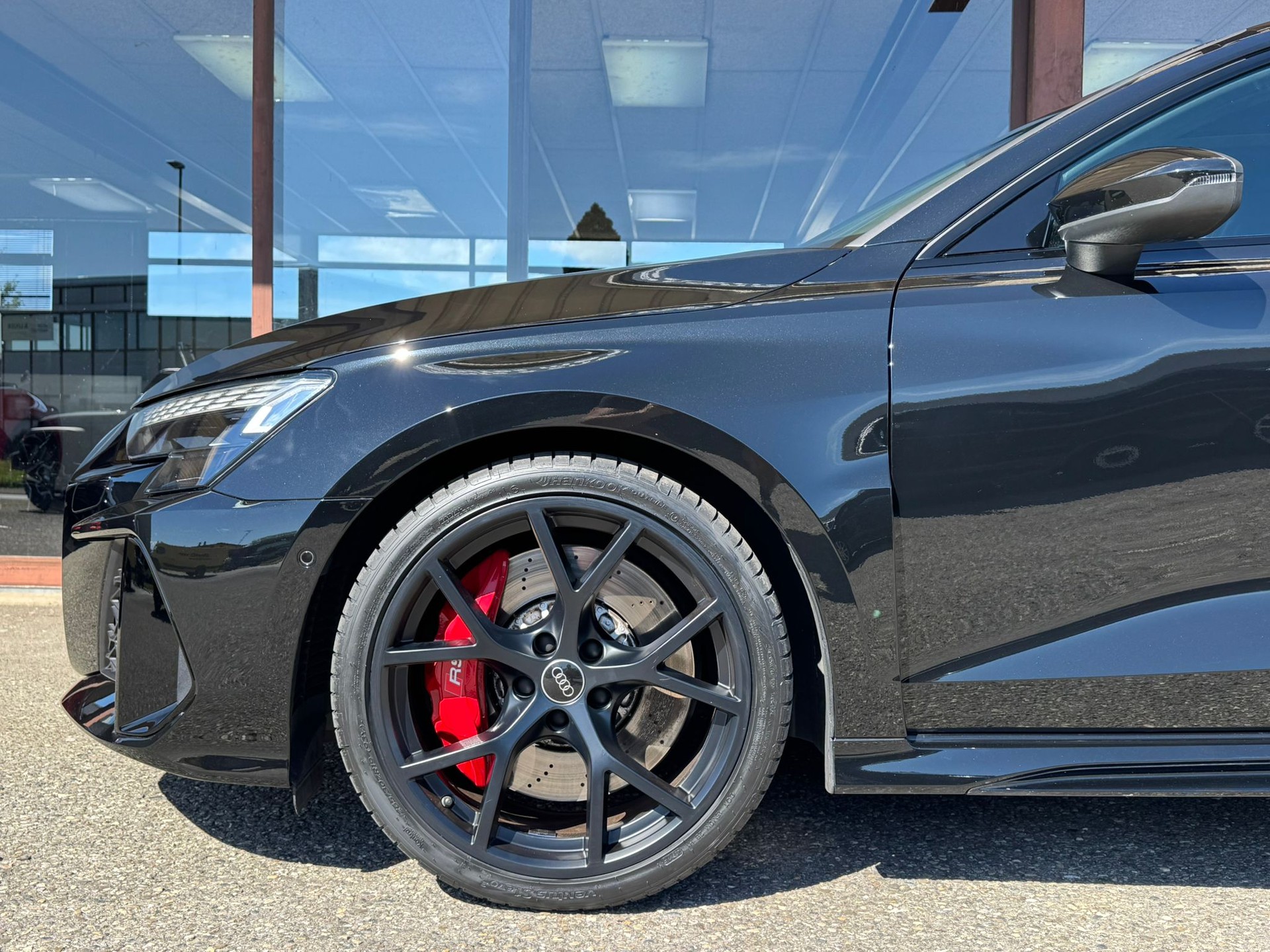 AUDI RS3 Sportback 2.5 TSI quattro S-tronic-image-6