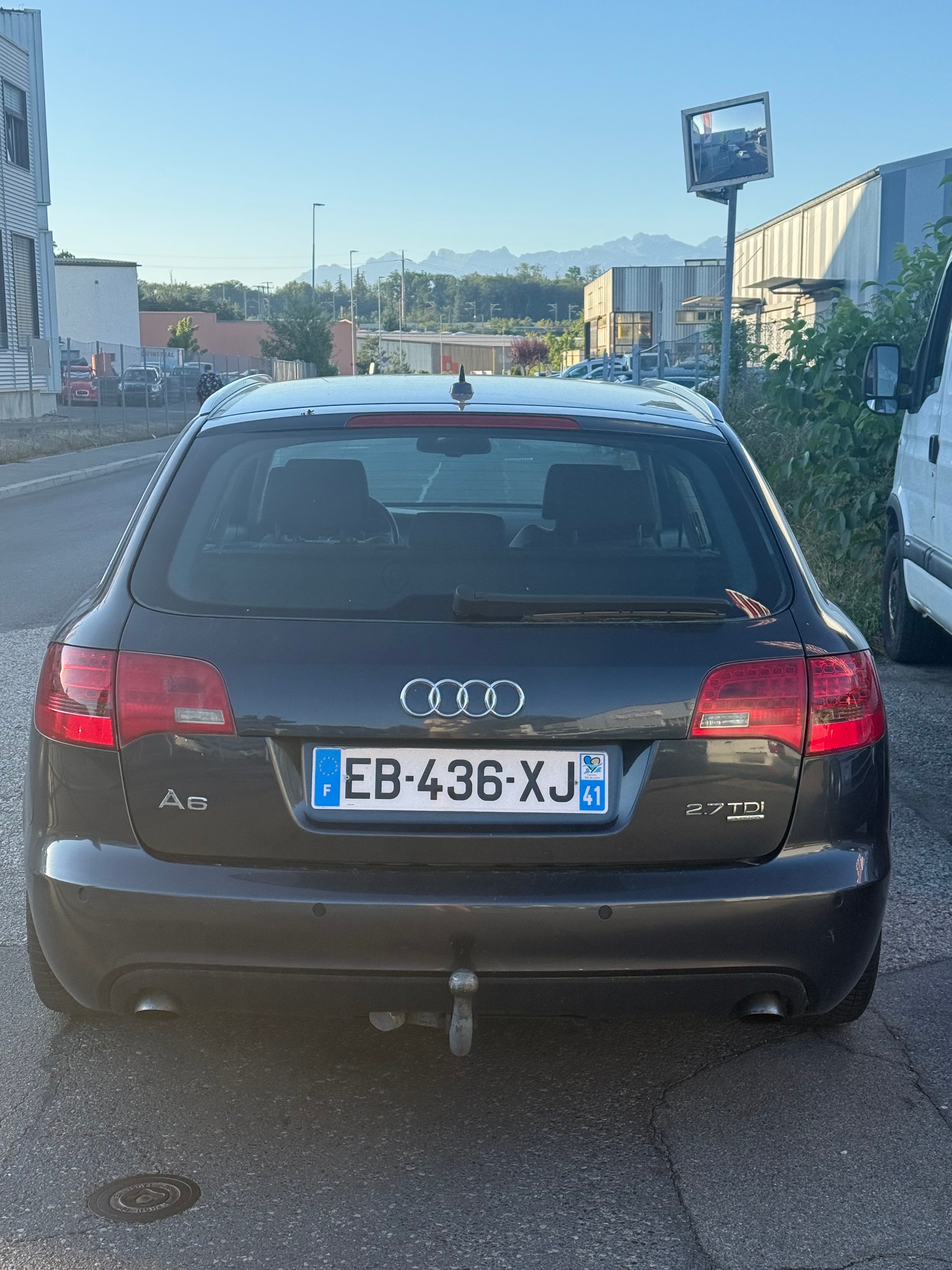 AUDI A6 Avant 2.7 V6 TDI quattro tiptronic-image-5