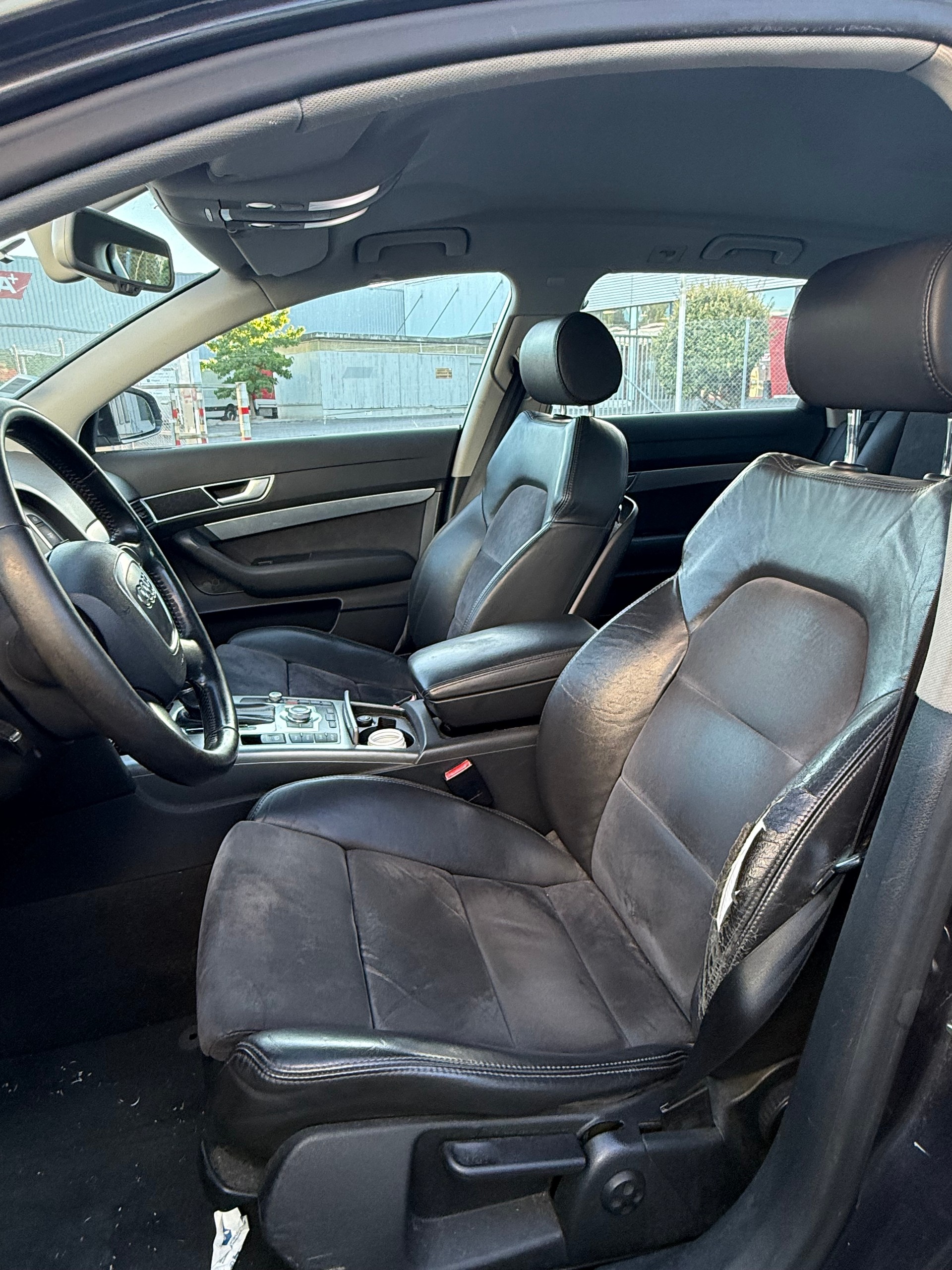 AUDI A6 Avant 2.7 V6 TDI quattro tiptronic-image-9