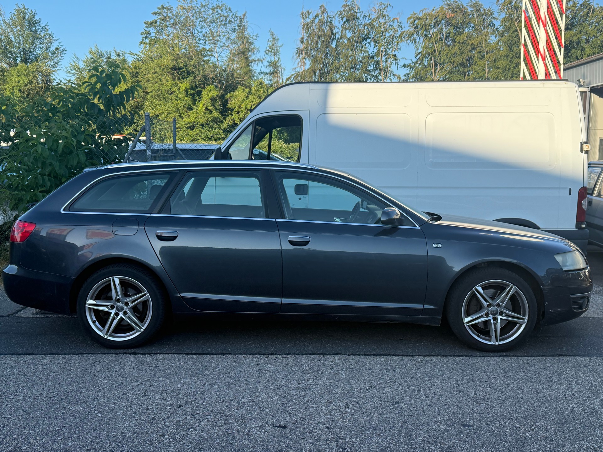 AUDI A6 Avant 2.7 V6 TDI quattro tiptronic-image-6