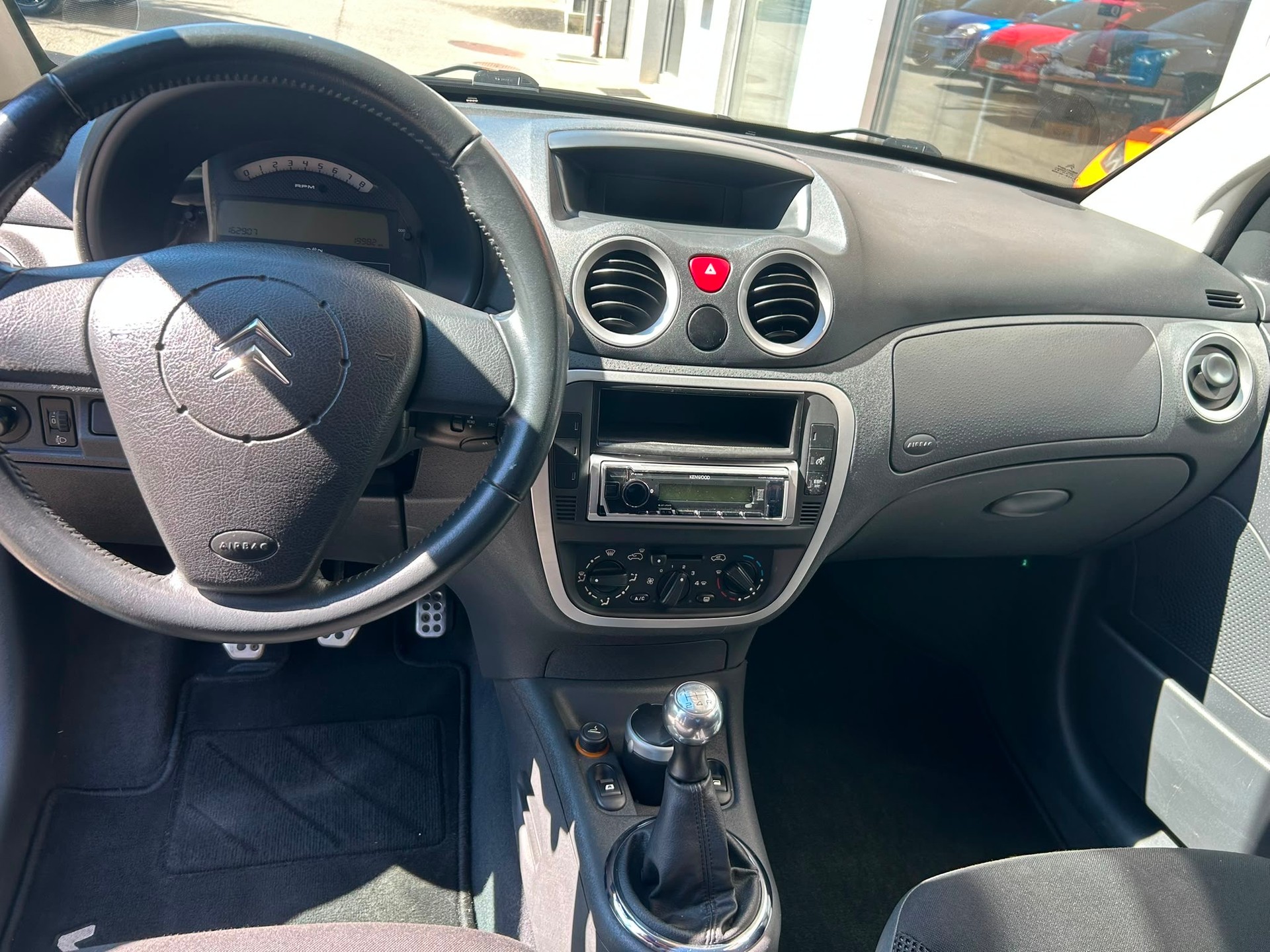 CITROEN C2 1.6i VTS-image-10