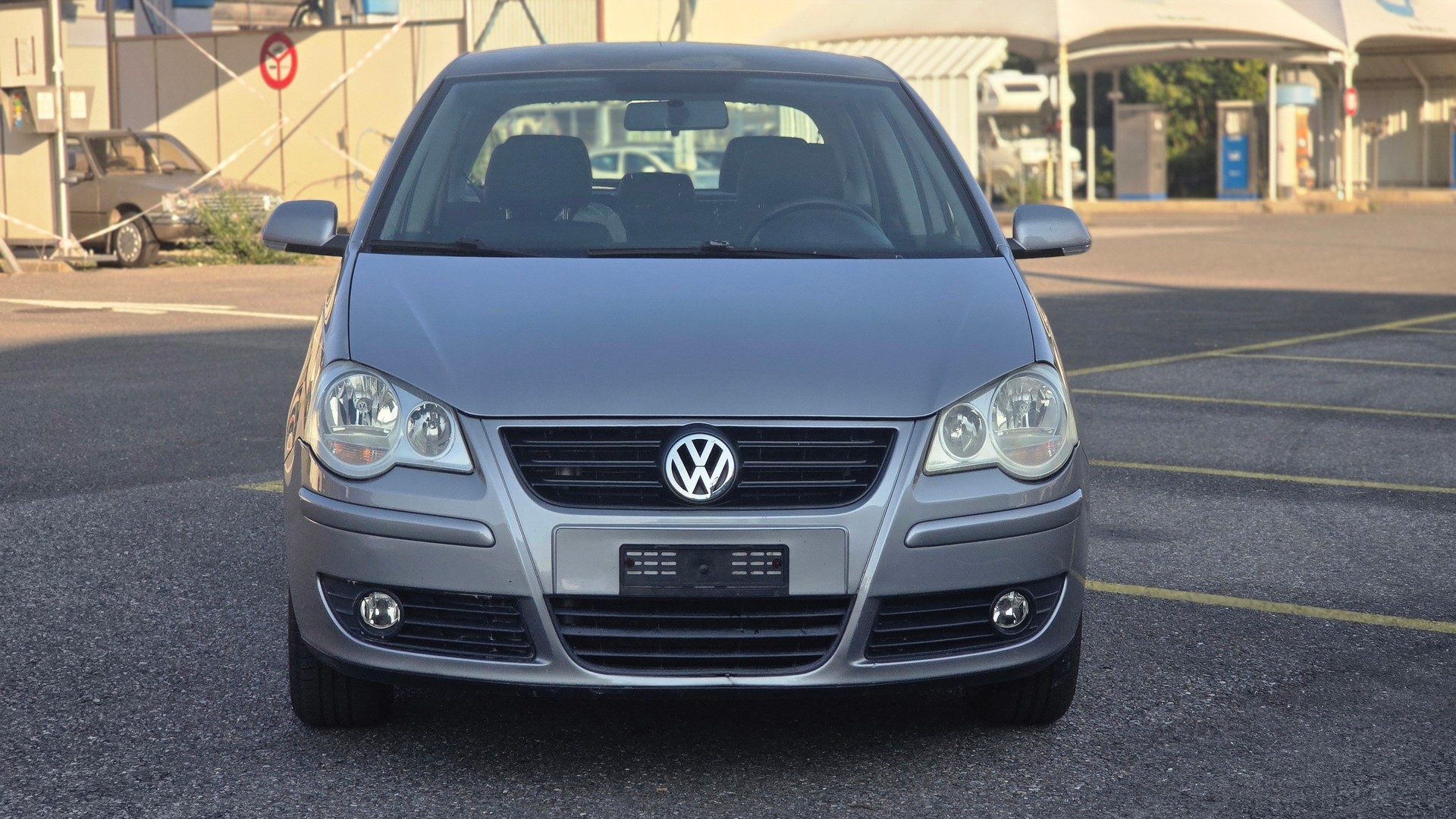 VW Polo 1.6 16V Trendline-image-0