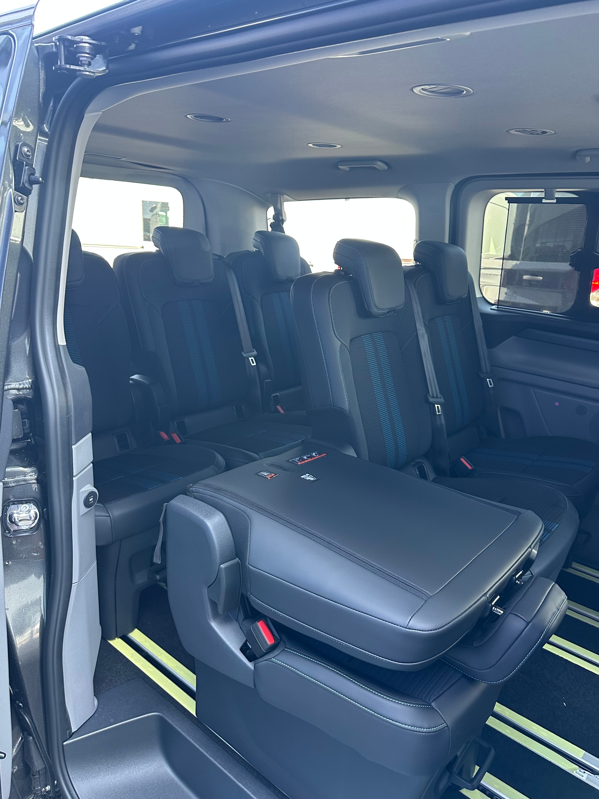 FORD Tourneo Custom 320 L1 2.0 EcoBl Sport/170CV/4x4/Aut.-image-14