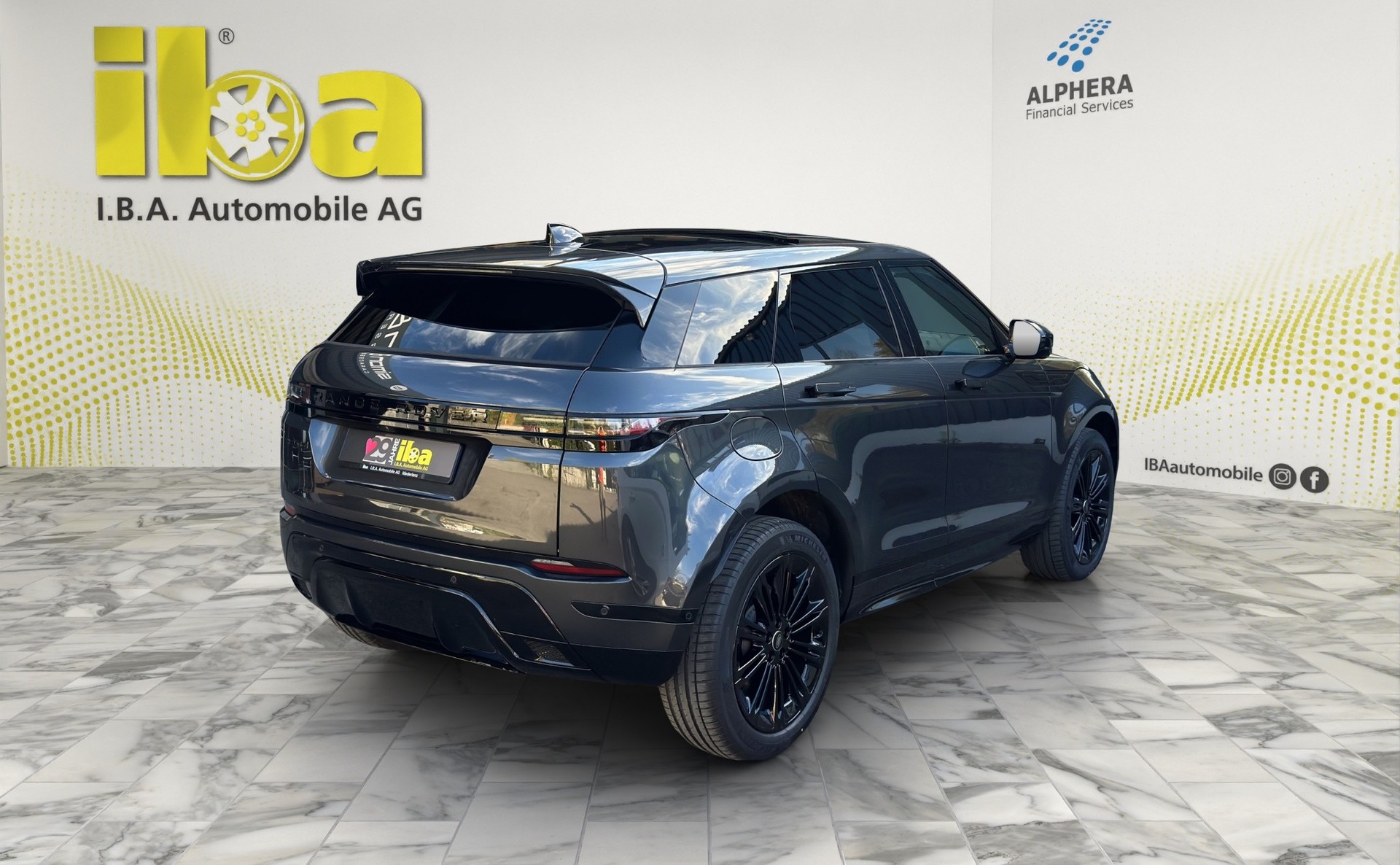 LAND ROVER Evoque P 270e Dynamic SE Black Pack 4x4 5 Jahre Werksgarantie-image-4