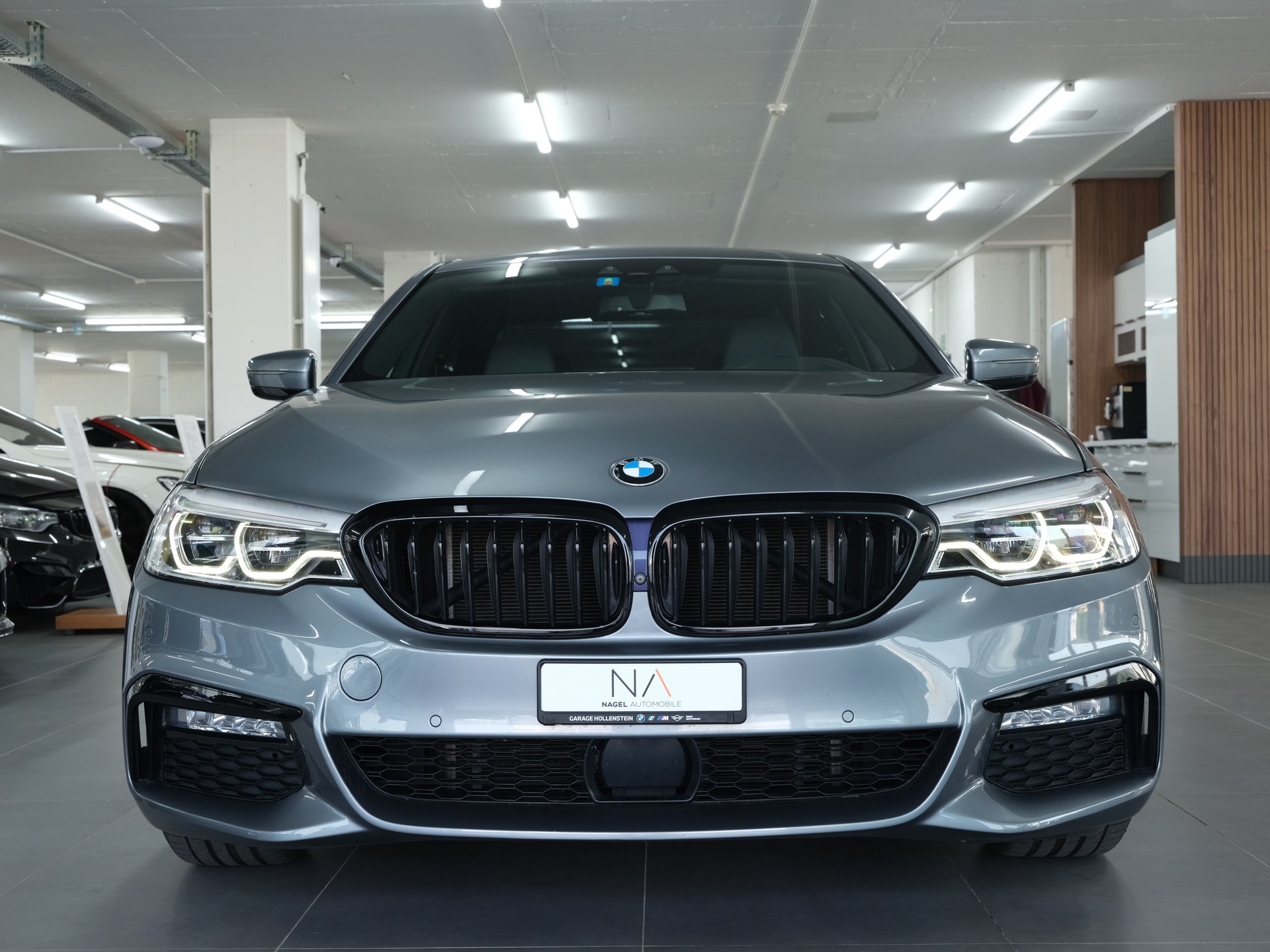 BMW 540i xDrive Sport Line Steptronic *360 Kamera* *Panorama* *X-Drive*-image-8