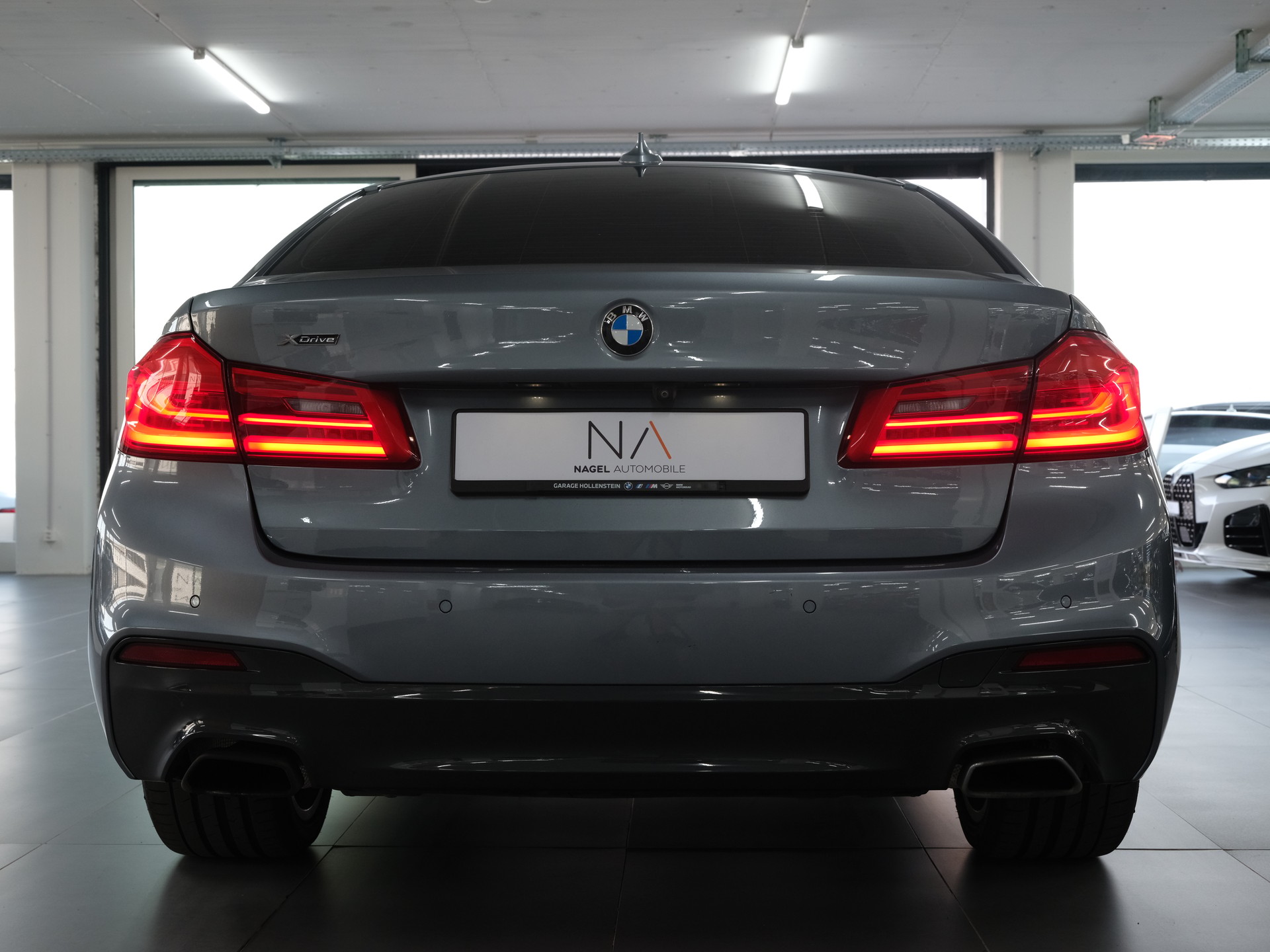 BMW 540i xDrive Sport Line Steptronic *360 Kamera* *Panorama* *X-Drive*-image-3